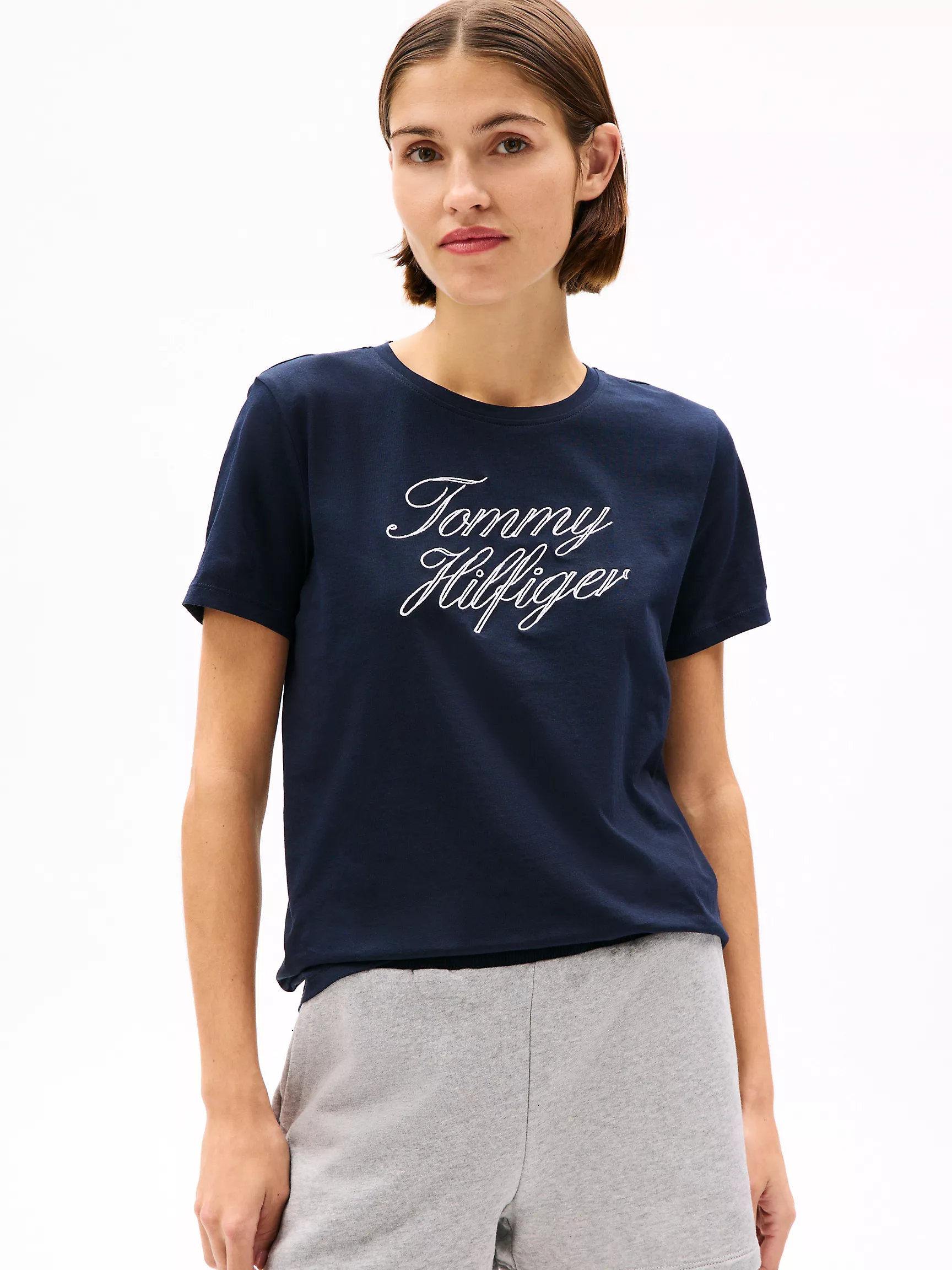 Женская футболка Tommy Hilfiger, Футболка с логотипом Hilfiger в виде рукописного текста
