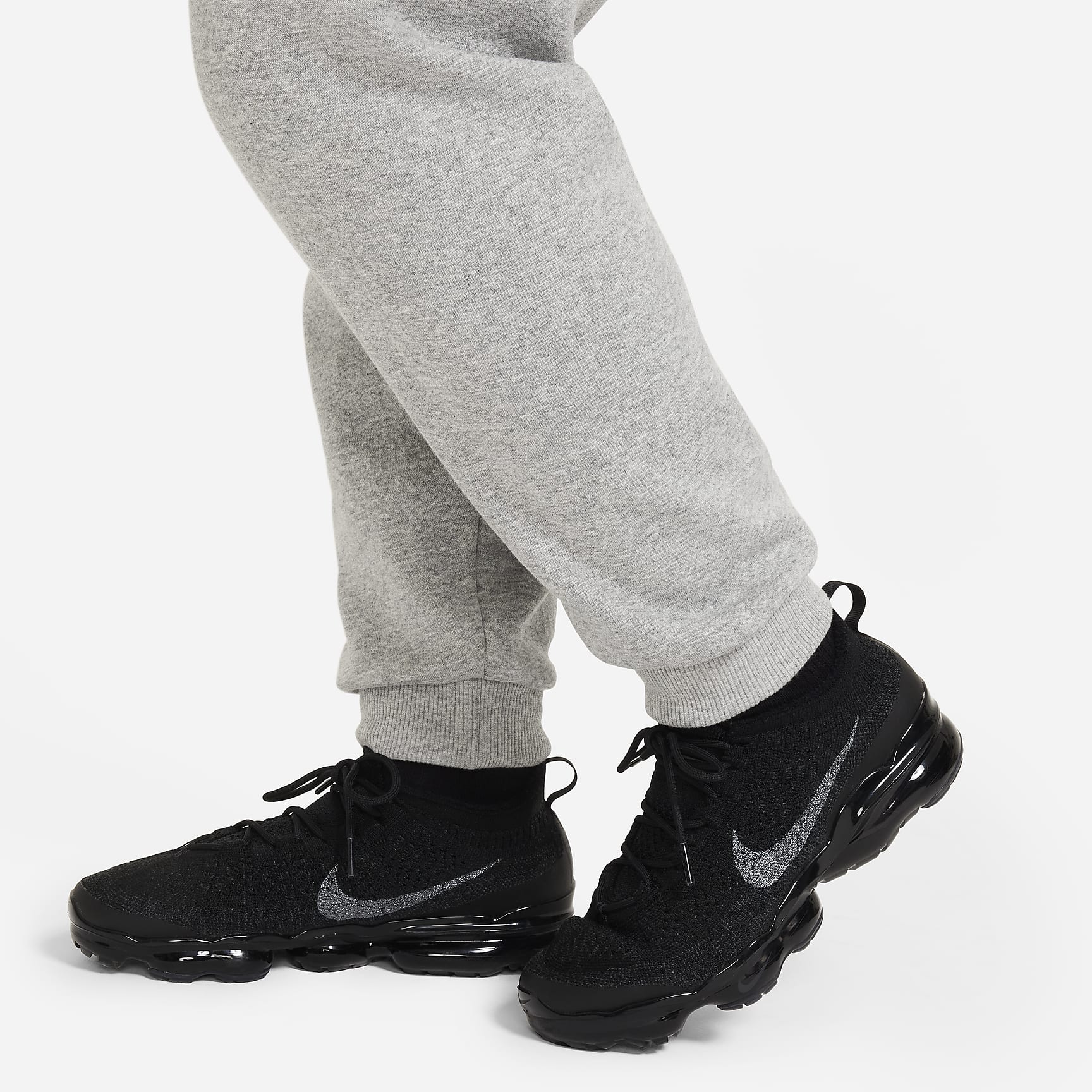 Nike Club Fleece Big Kids' Joggers (Extended Size)