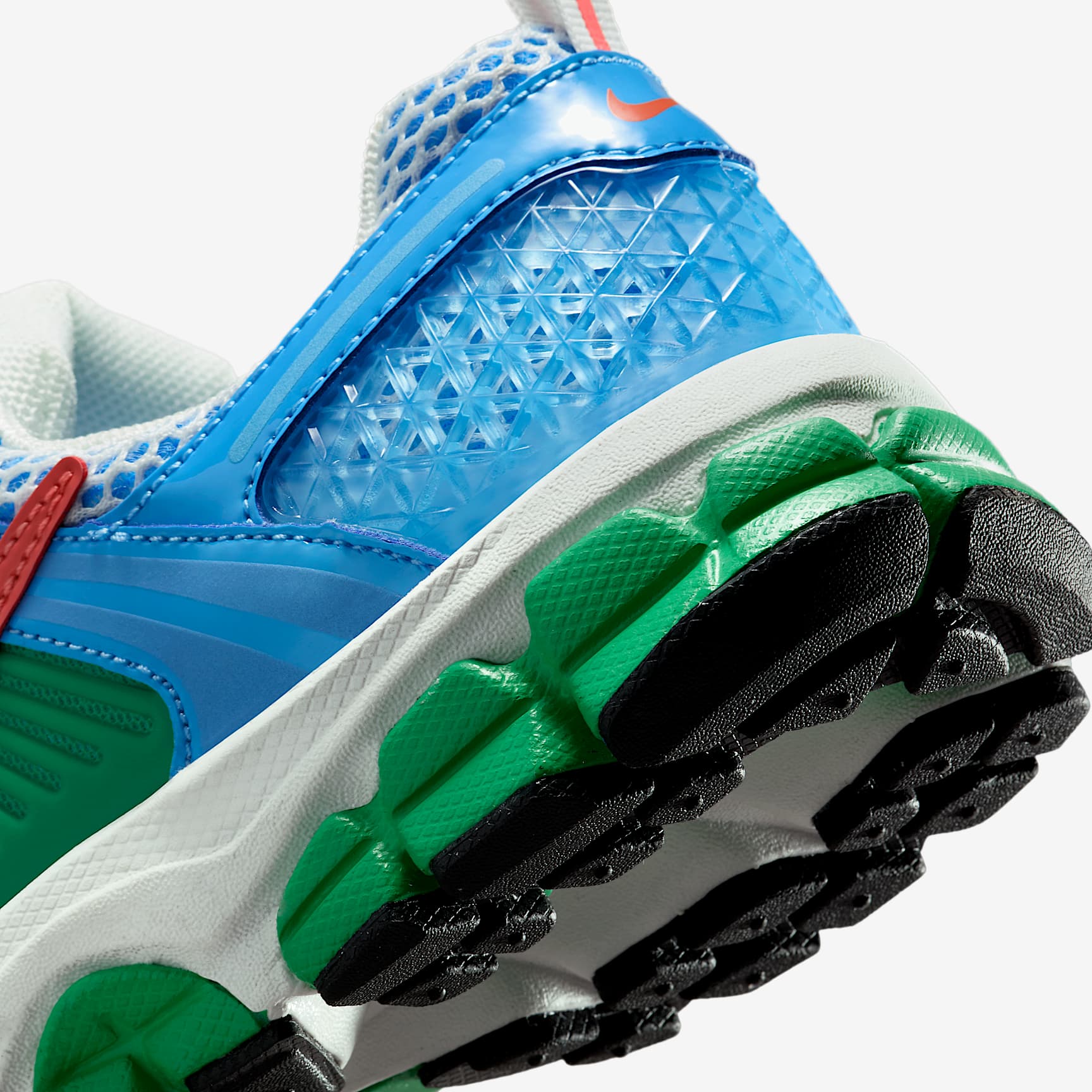 Nike Vomero 5 Big Kids' Shoes