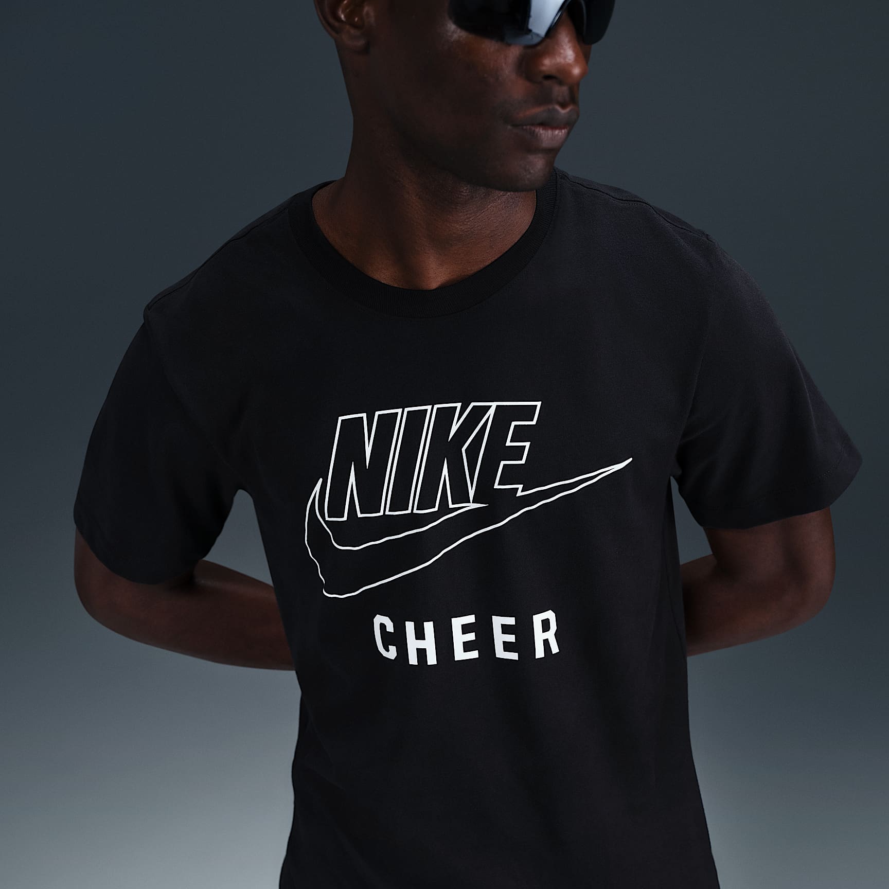 Nike Swoosh Men's Cheer T-Shirt