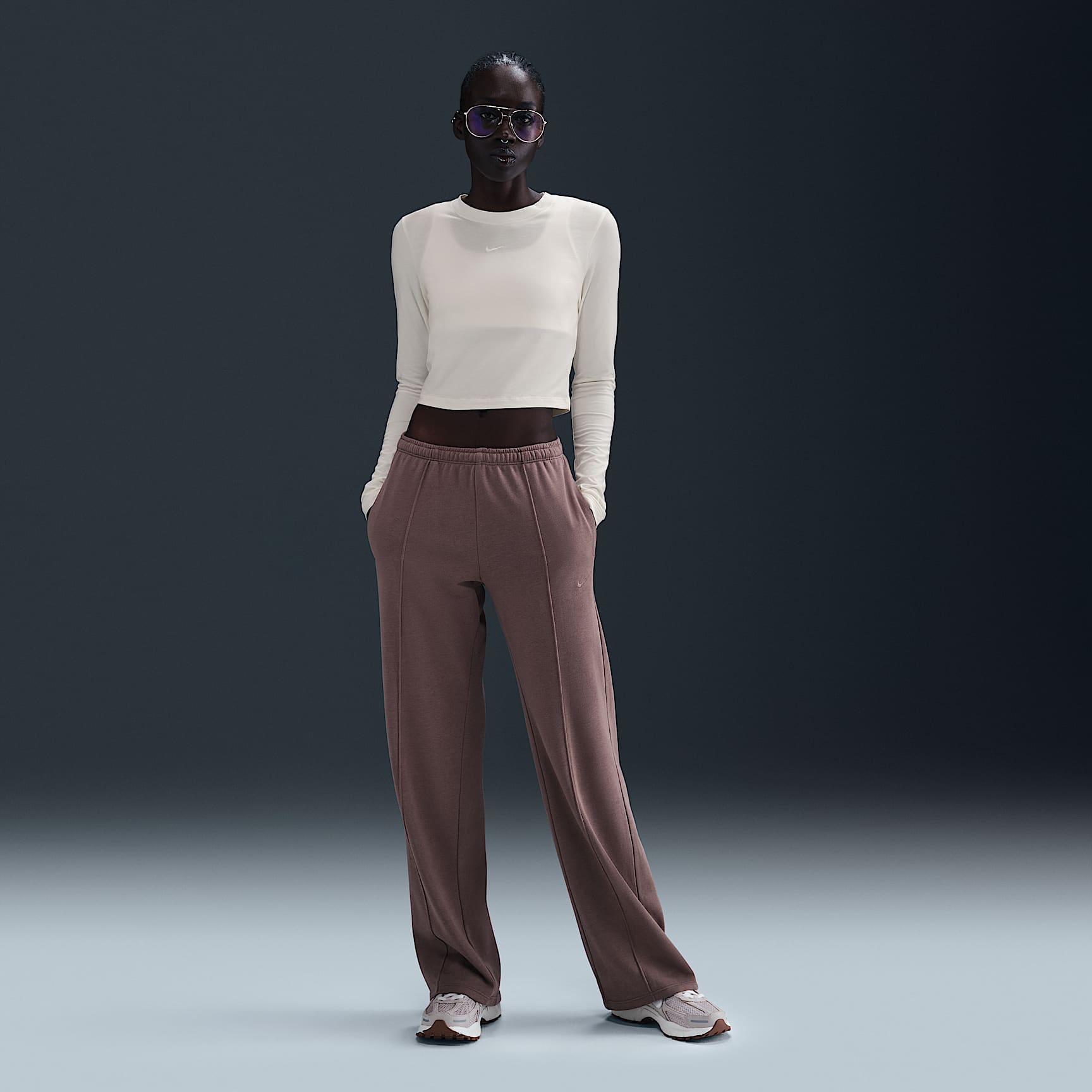 Nike Sportswear Chill Knit Women's Slim Long-Sleeve Cropped Top