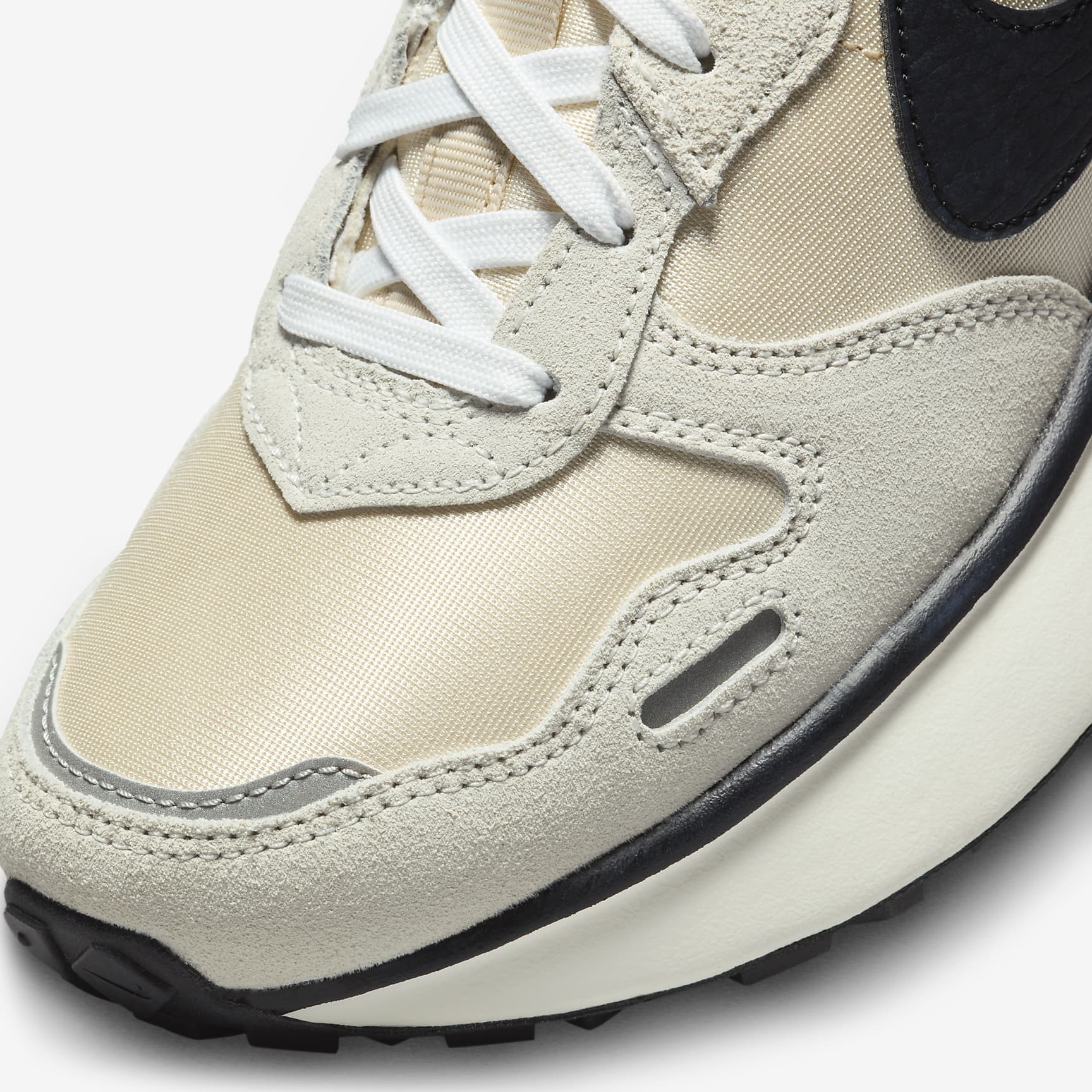 Nike Phoenix Waffle Women's Shoes