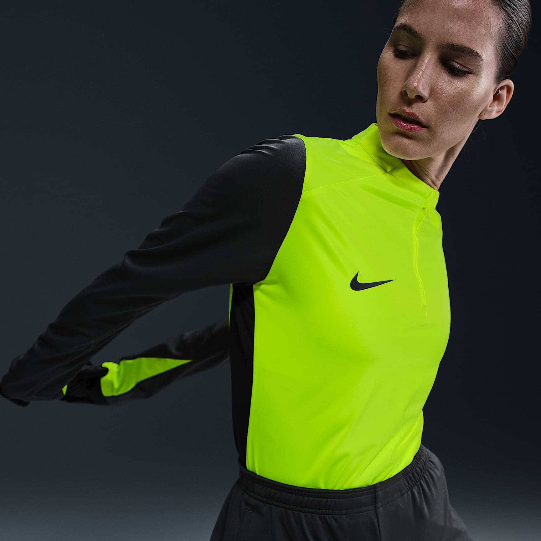 Nike Strike Women's Storm-FIT Drill Top