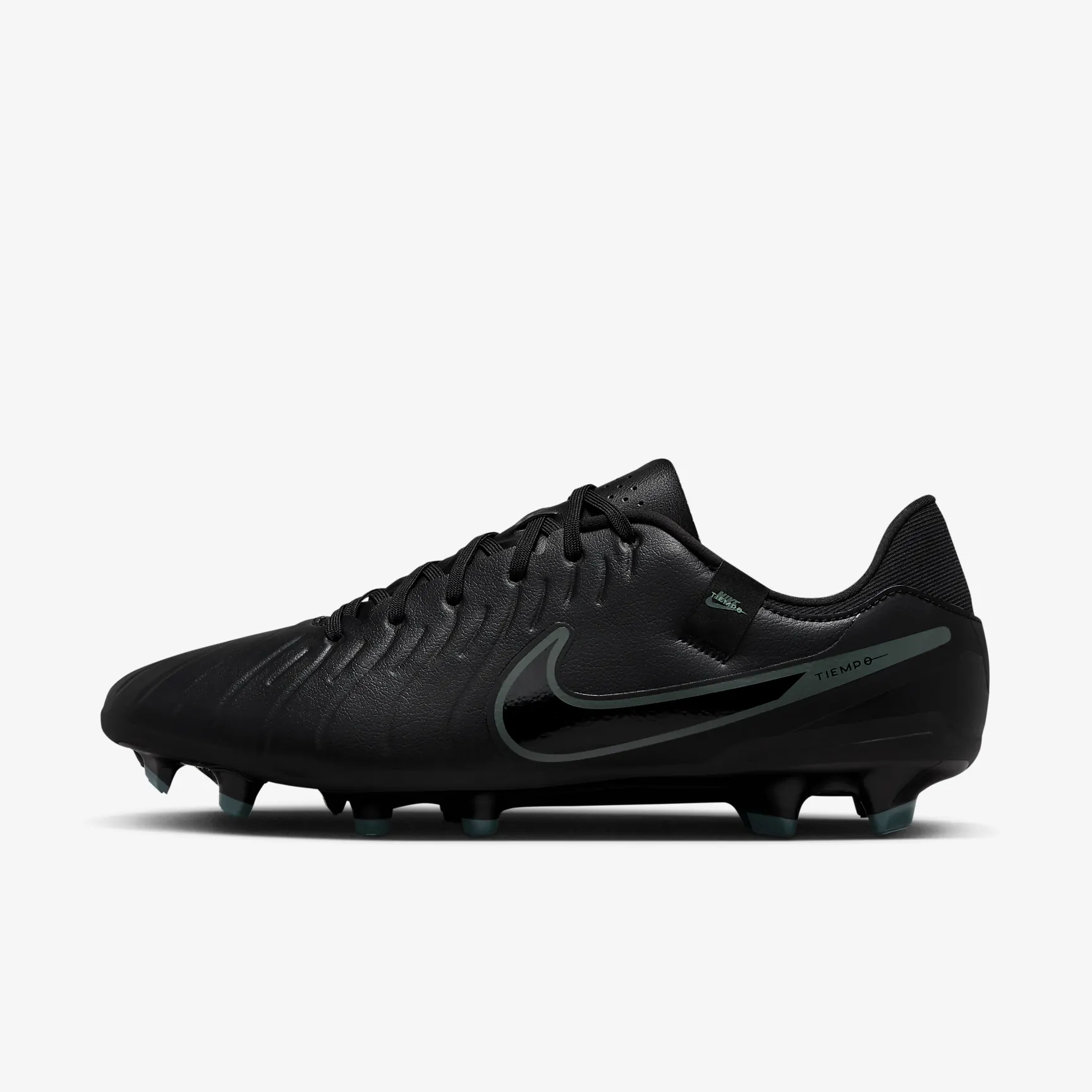 Nike Tiempo Legend 10 Academy Multi-Ground Low-Top Soccer Cleats