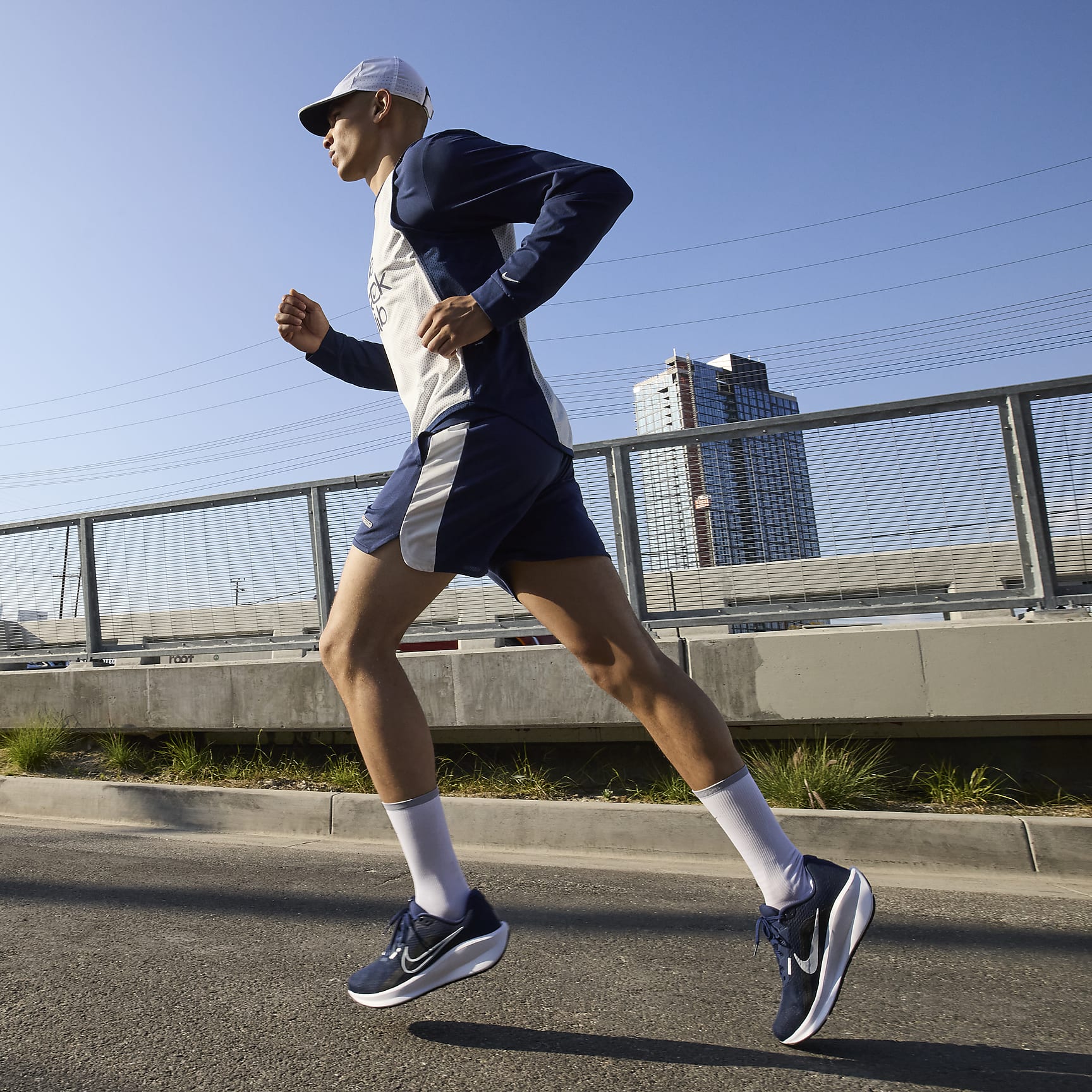 Nike Downshifter 13 Men's Road Running Shoes