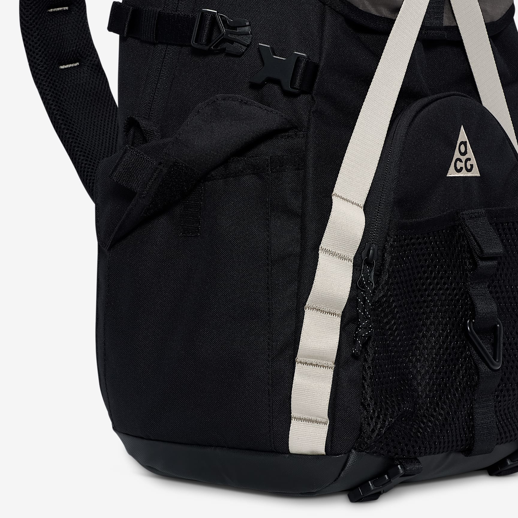Nike ACG "DAYMAX" Backpack (25L)