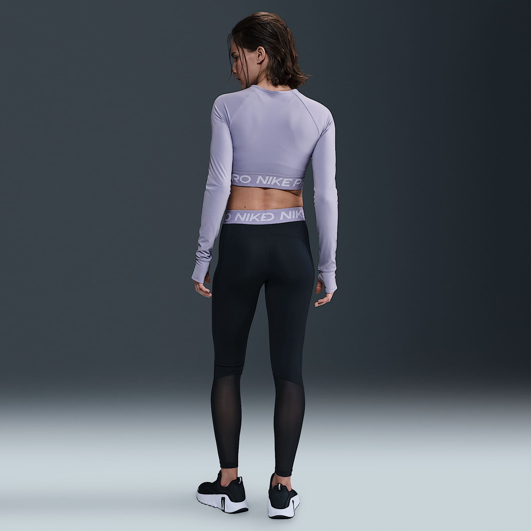 Nike Pro Women's Dri-FIT Cropped Long-Sleeve Top