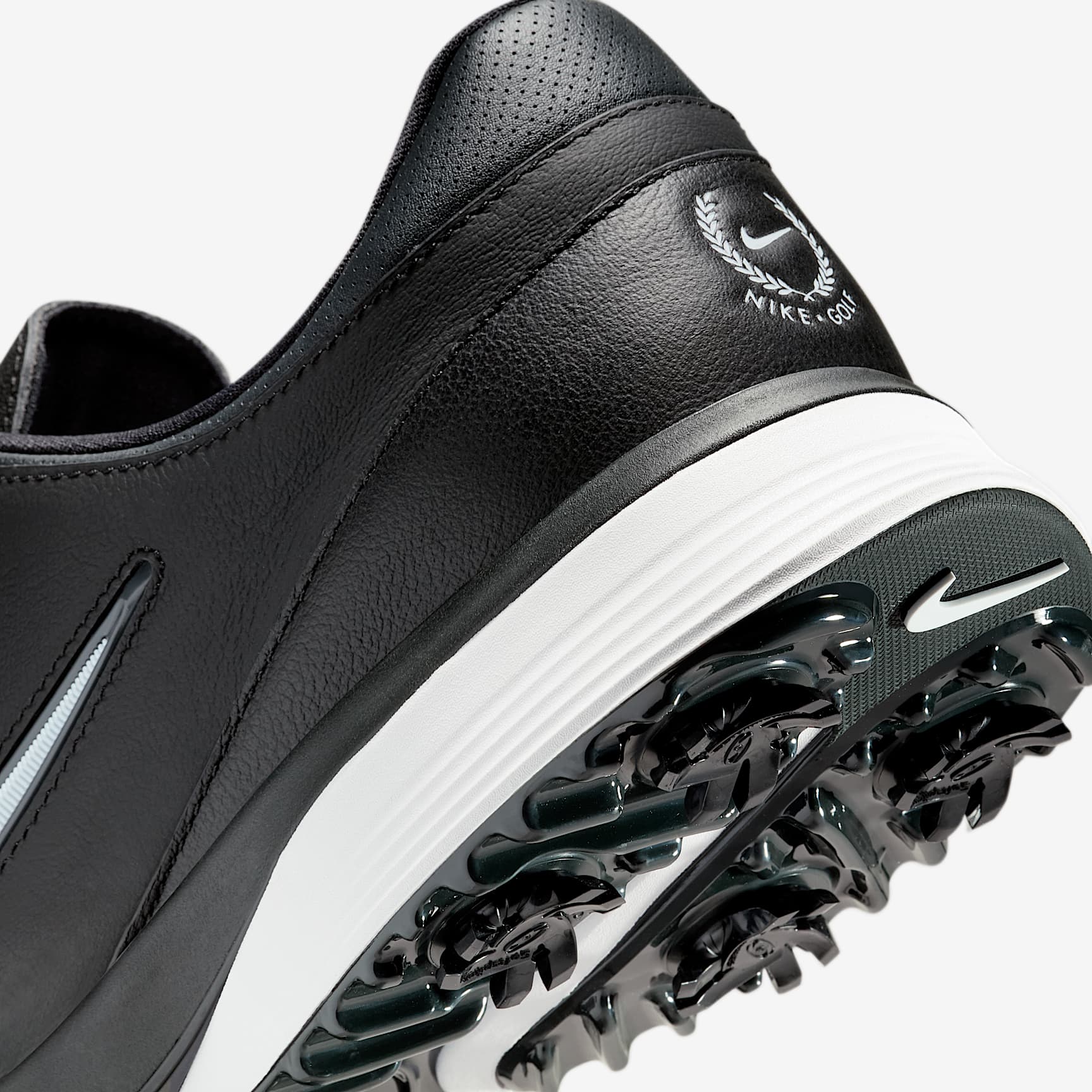 Nike Victory Tour 4 Golf Shoes (Wide)