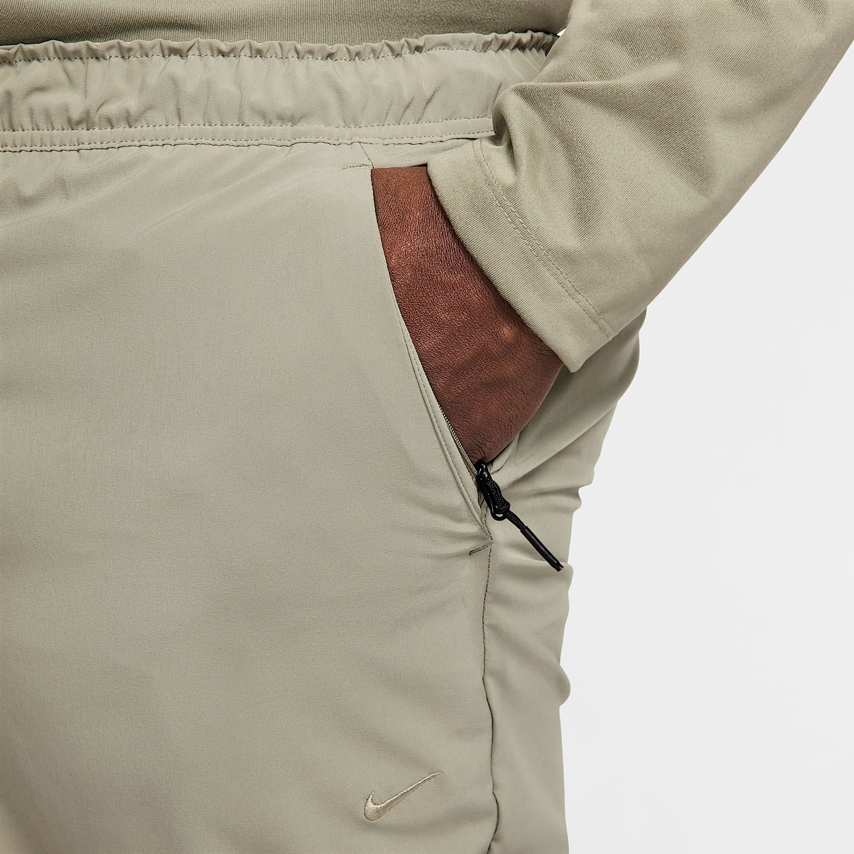 Nike Unlimited Men's Dri-FIT Tapered Leg Versatile Pants