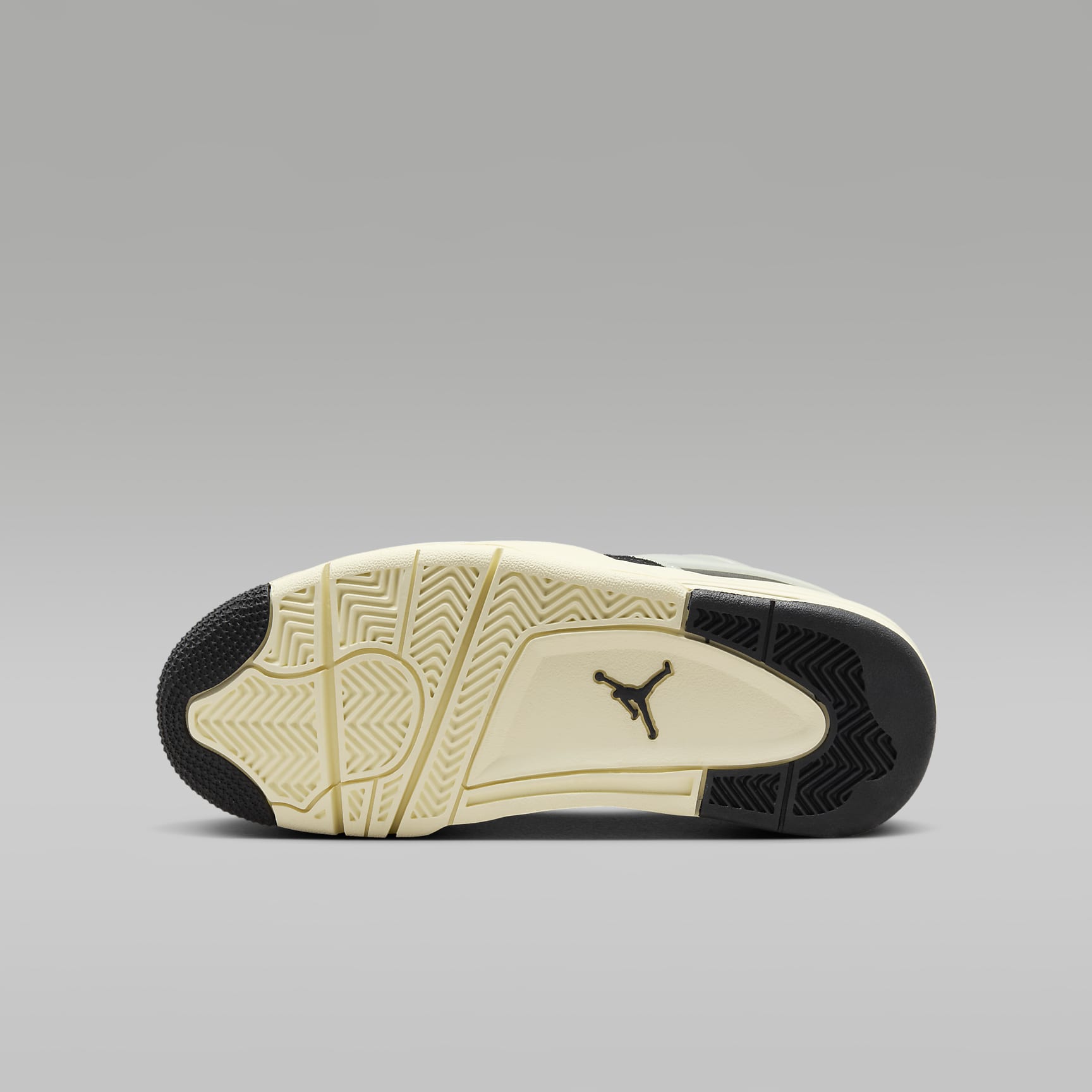 Air Jordan 4 RM Big Kids' Shoes