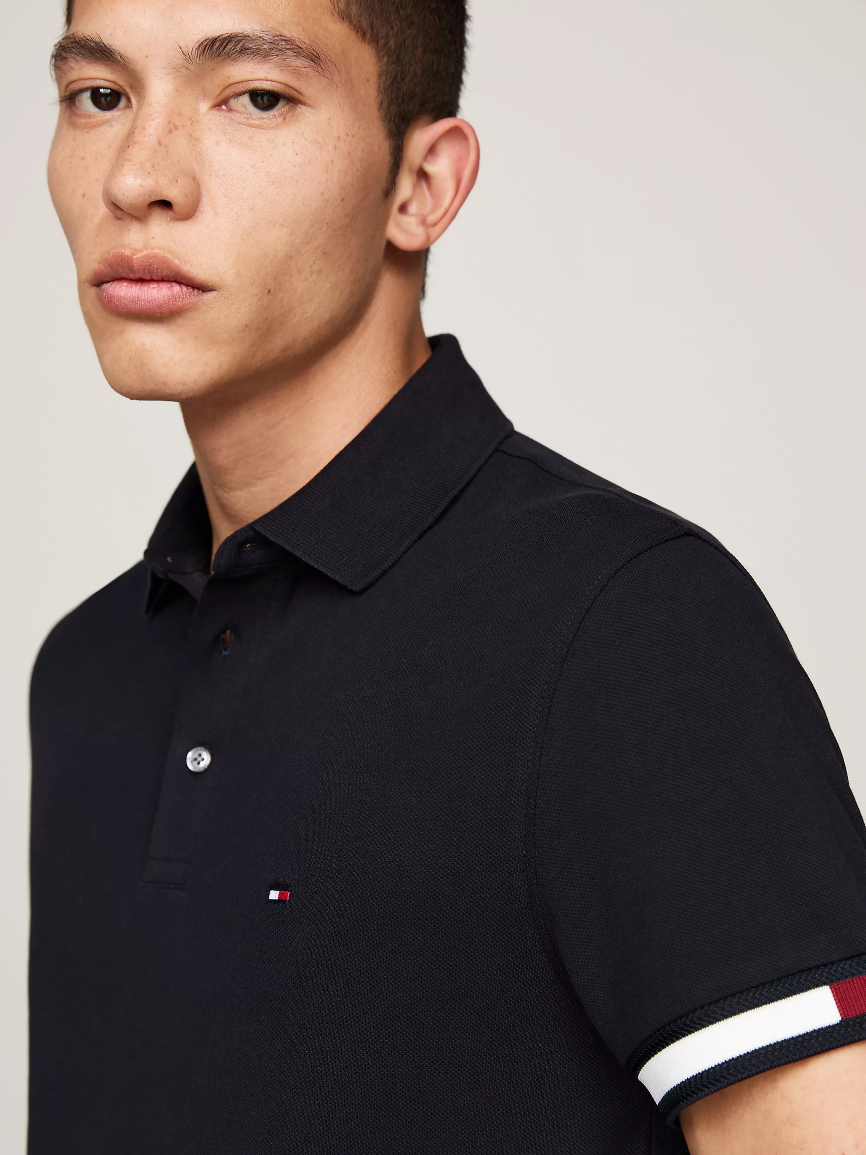 Мужское поло Tommy Hilfiger, Приталенное поло с логотипом флага на манжетах