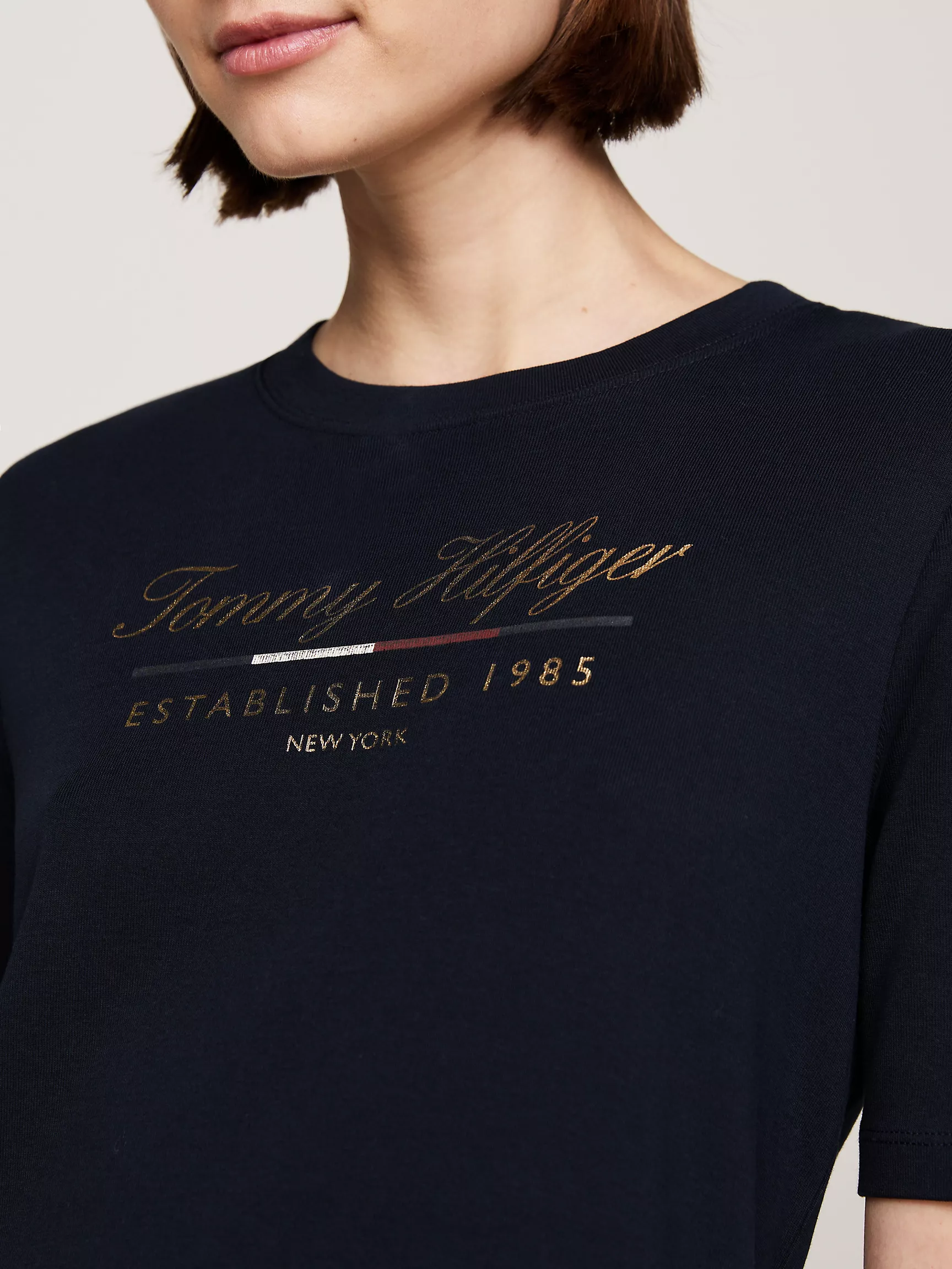 Женское платье Tommy Hilfiger, Платье-футболка с логотипом в виде надписи