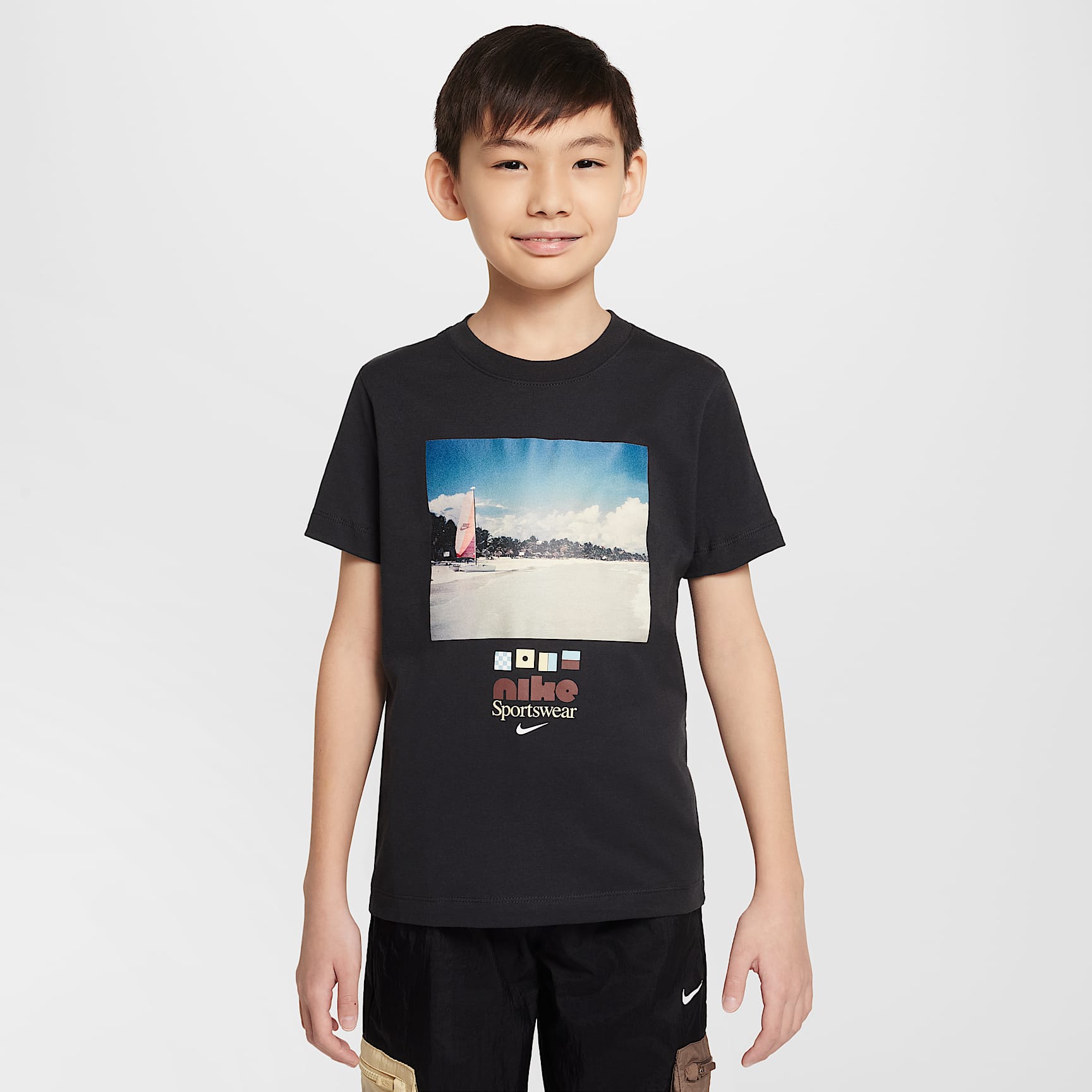 Nike Sportswear Big Kids' Crew-Neck T-Shirt