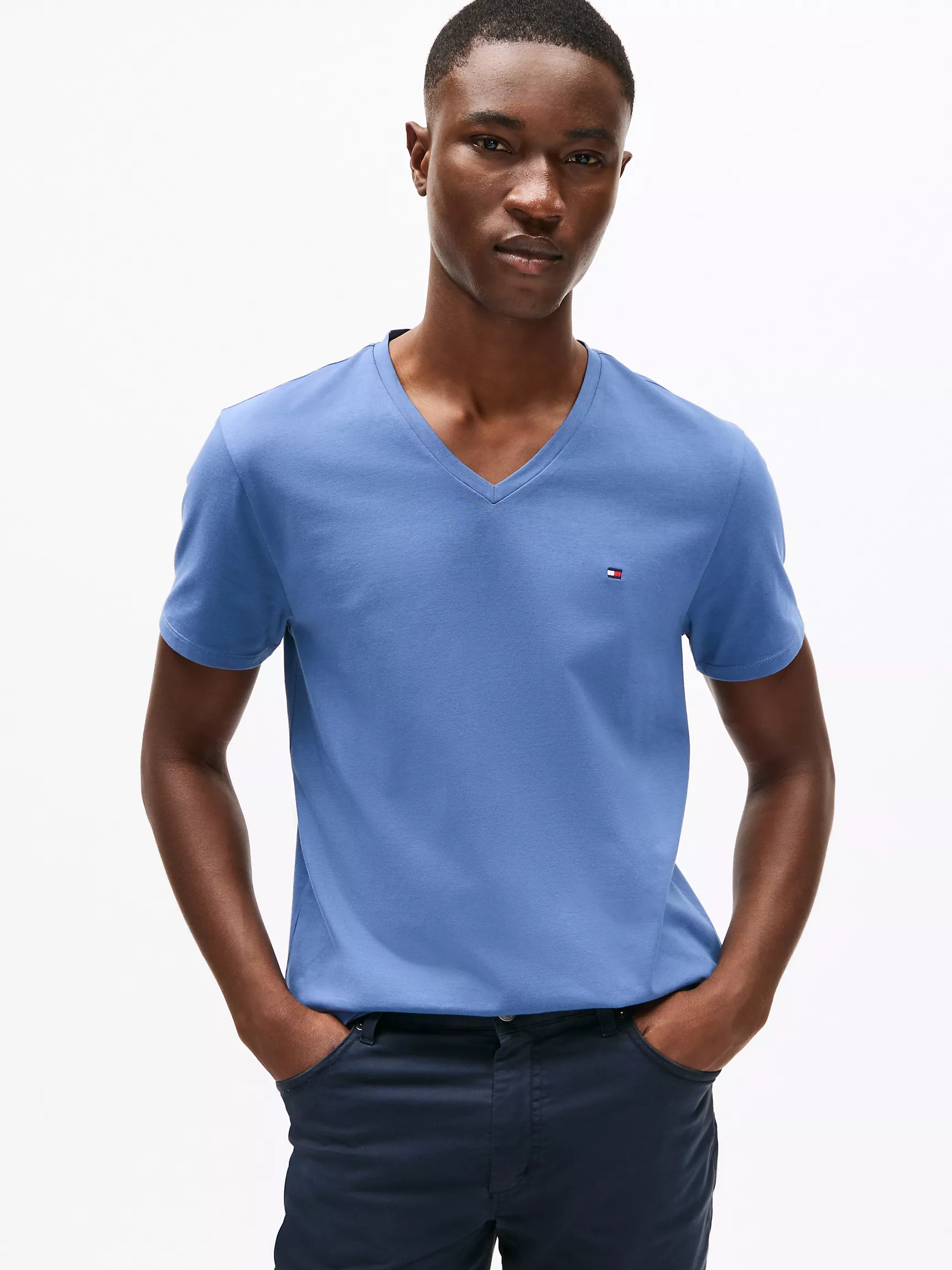Мужская футболка Tommy Hilfiger, Приталенная футболка с V-образным вырезом