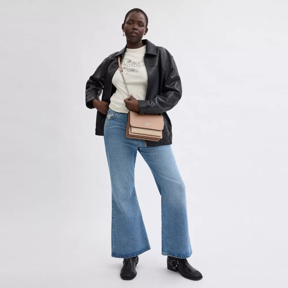 Сумка COACH Klare Crossbody Bag In Signature Canvas