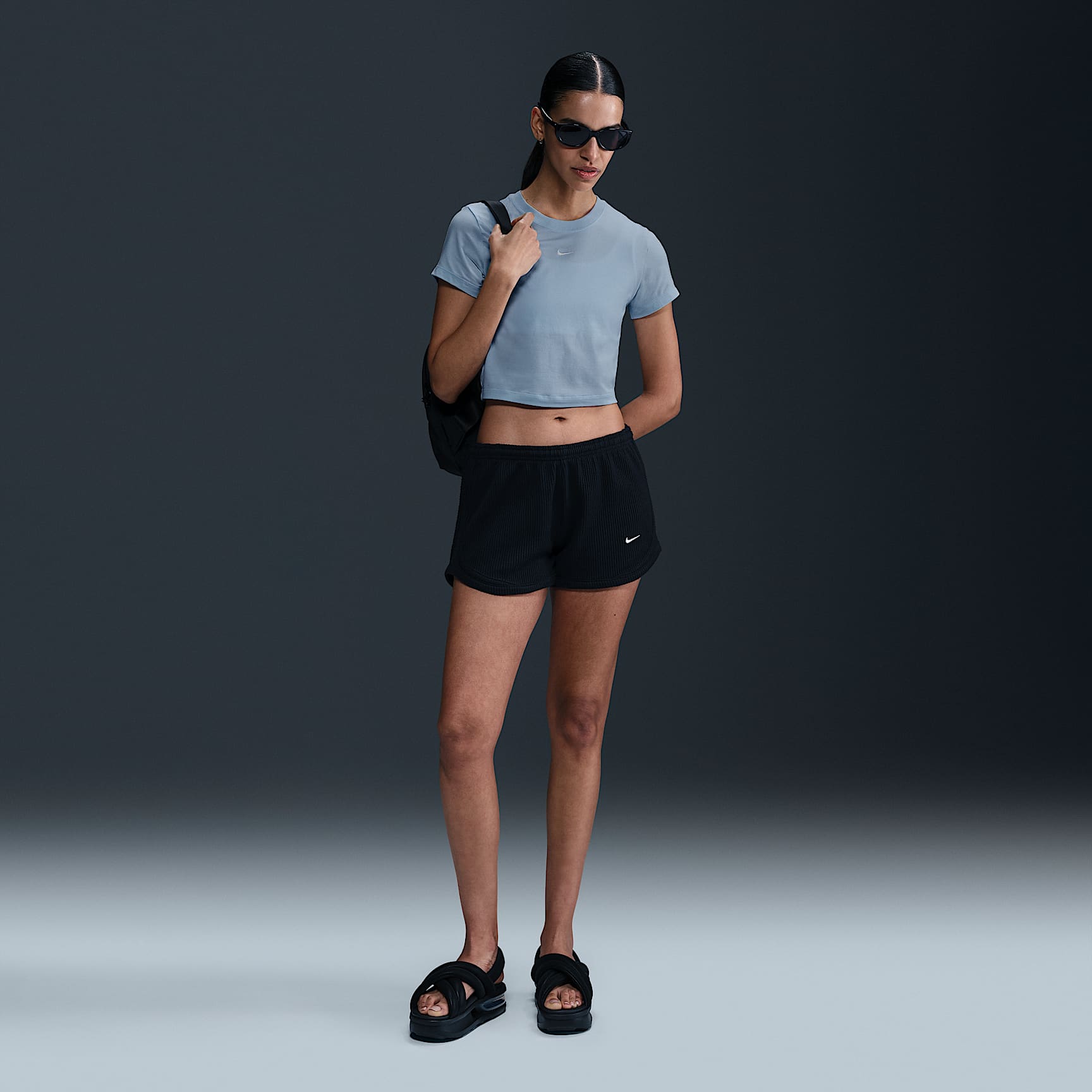 Nike Sportswear Chill Knit Women's Cropped T-Shirt