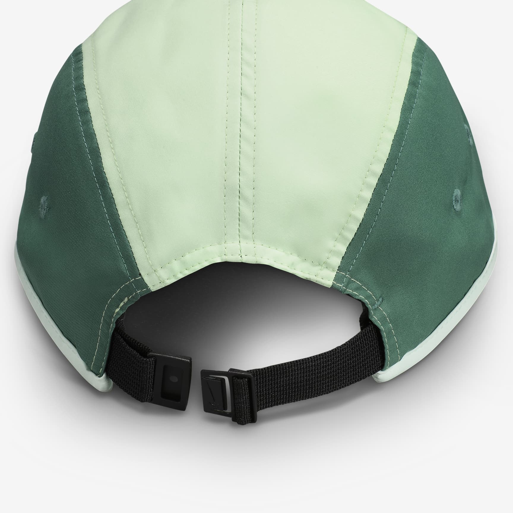Nike Dri-FIT Fly Unstructured Swoosh Cap