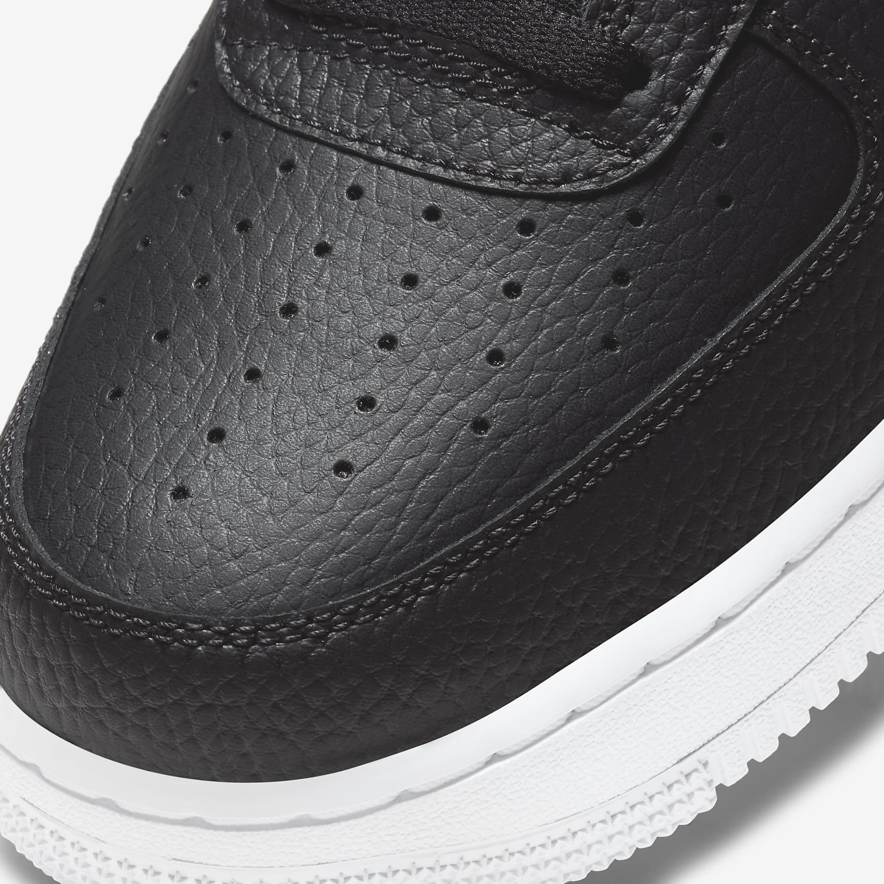 Nike Air Force 1 '07 Men's Shoes