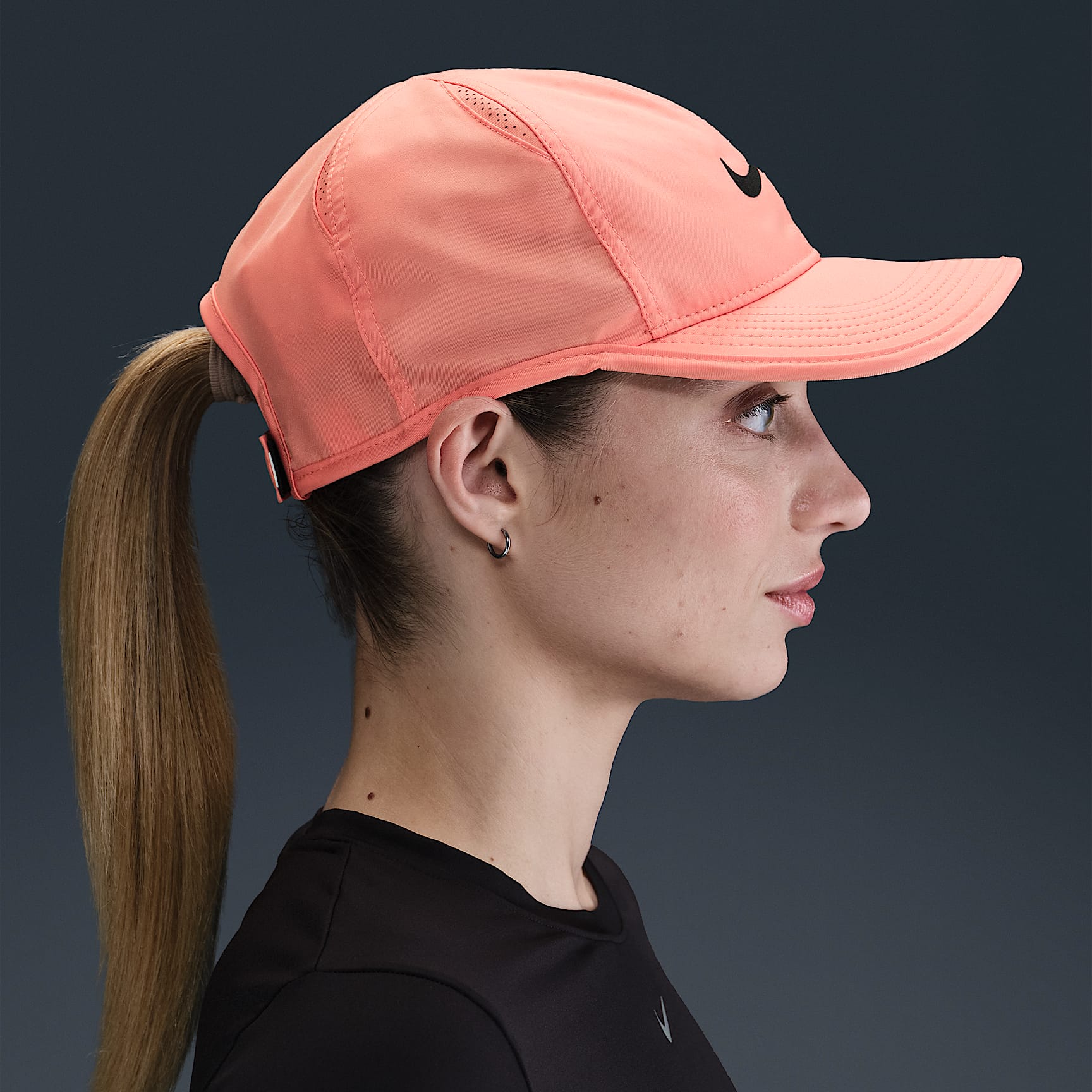 Nike Dri-FIT Club Unstructured Featherlight Cap