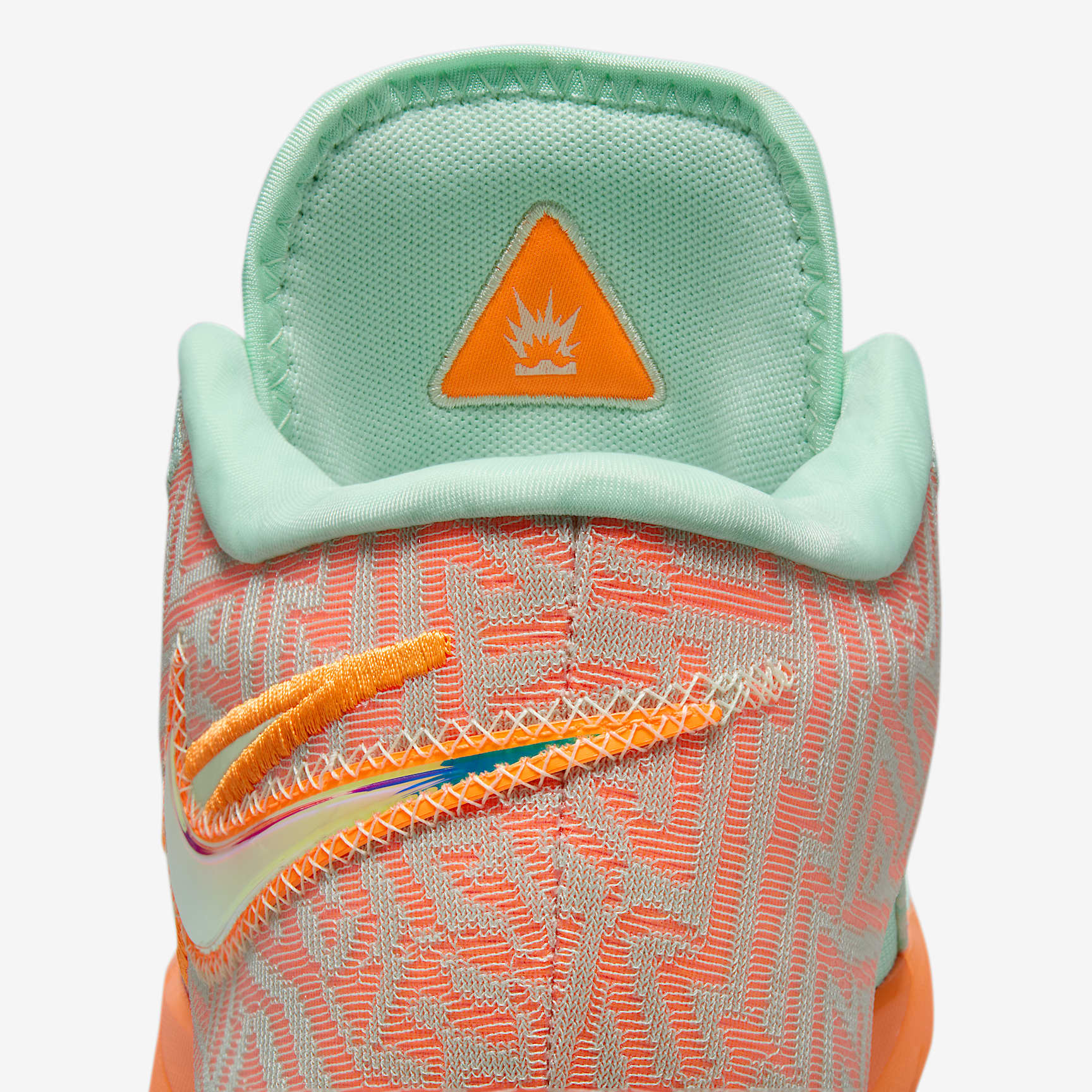 LeBron NXXT Genisus Basketball Shoes