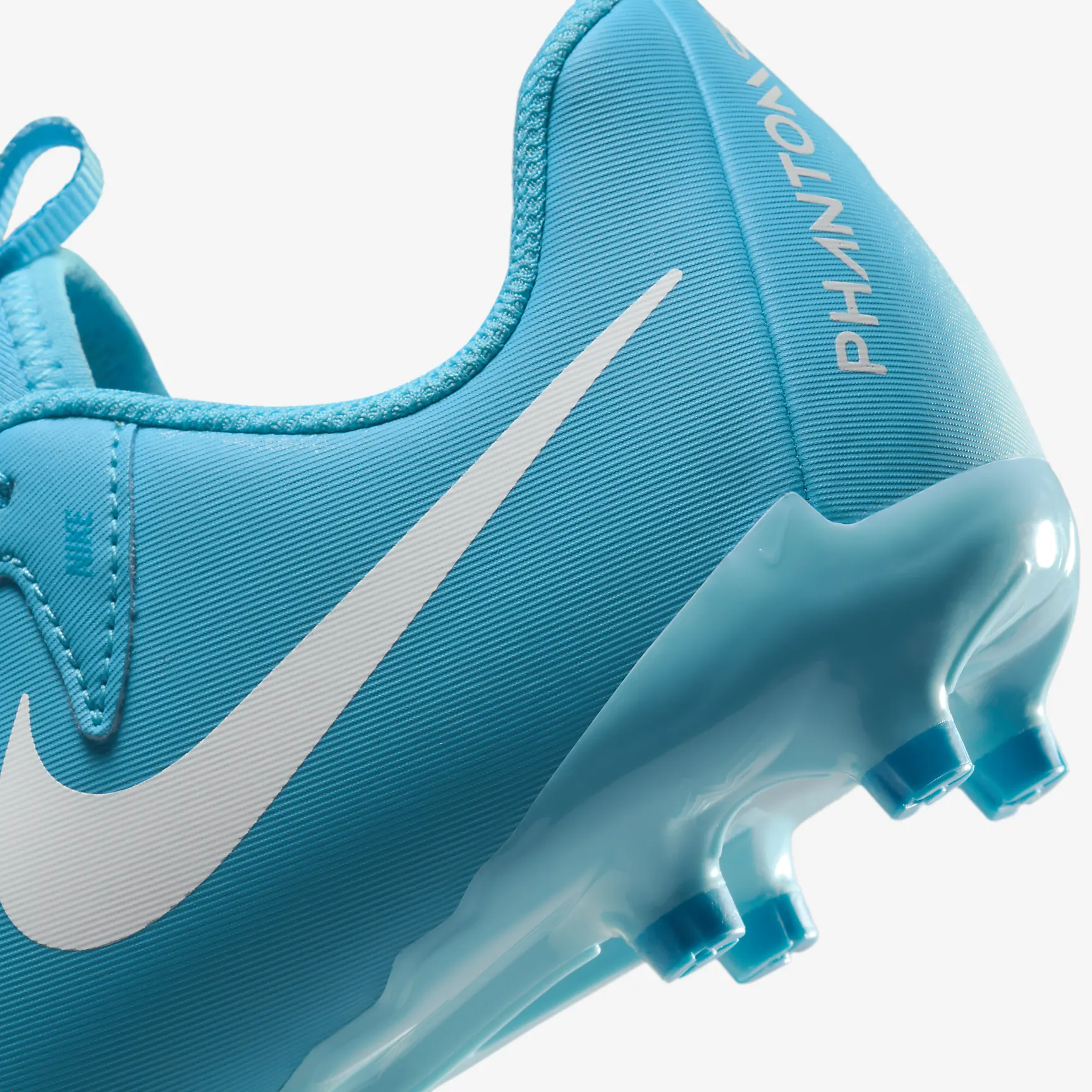 Nike Jr. Phantom GX 2 Academy Little/Big Kids' MG Low-Top Soccer Cleats