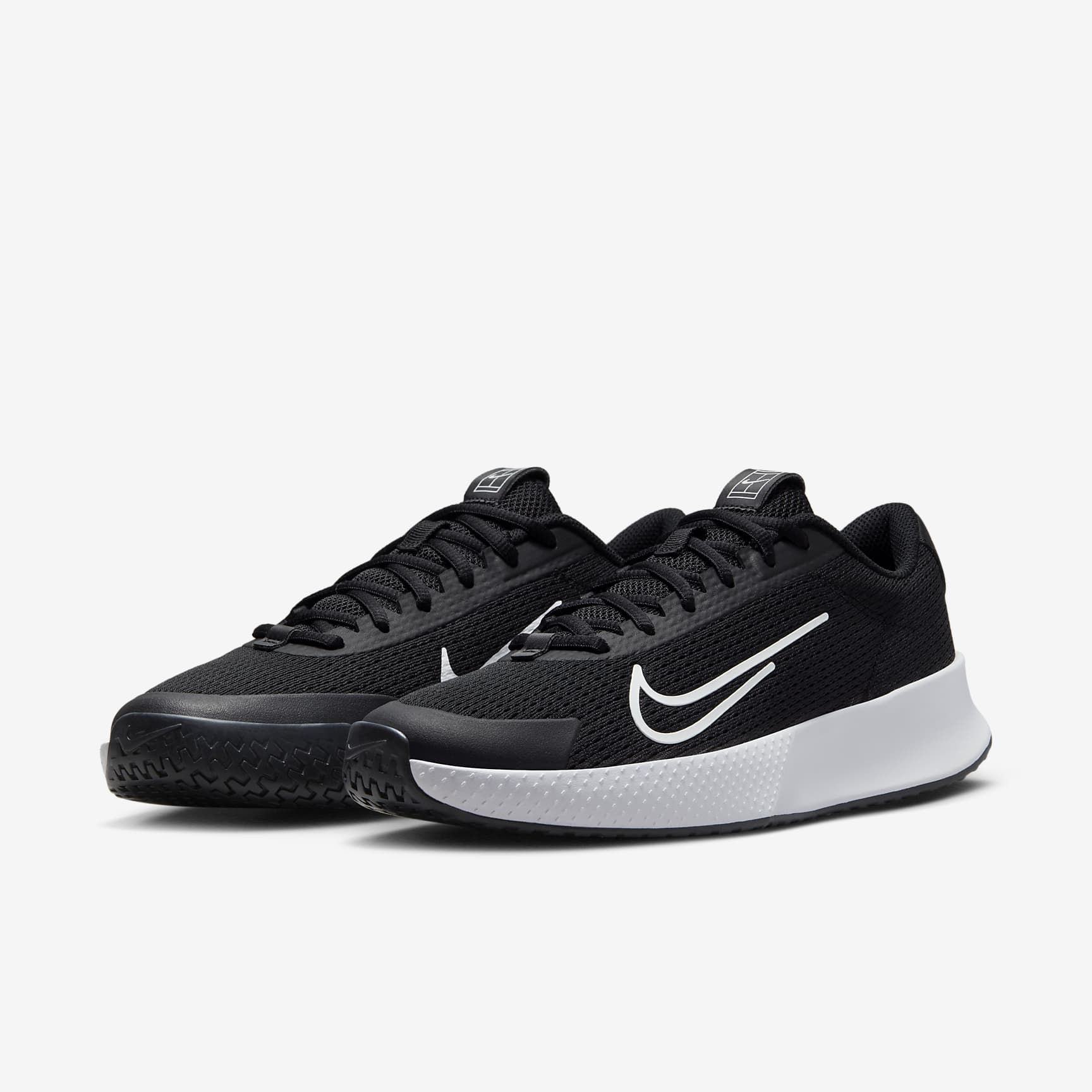 NikeCourt Vapor Lite 2 Women's Hard Court Tennis Shoes
