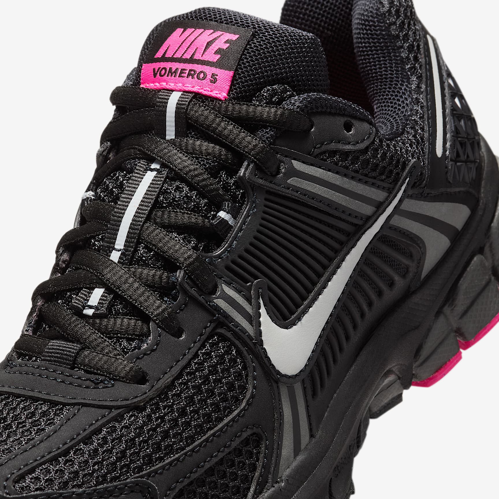 Nike Vomero 5 Big Kids' Shoes