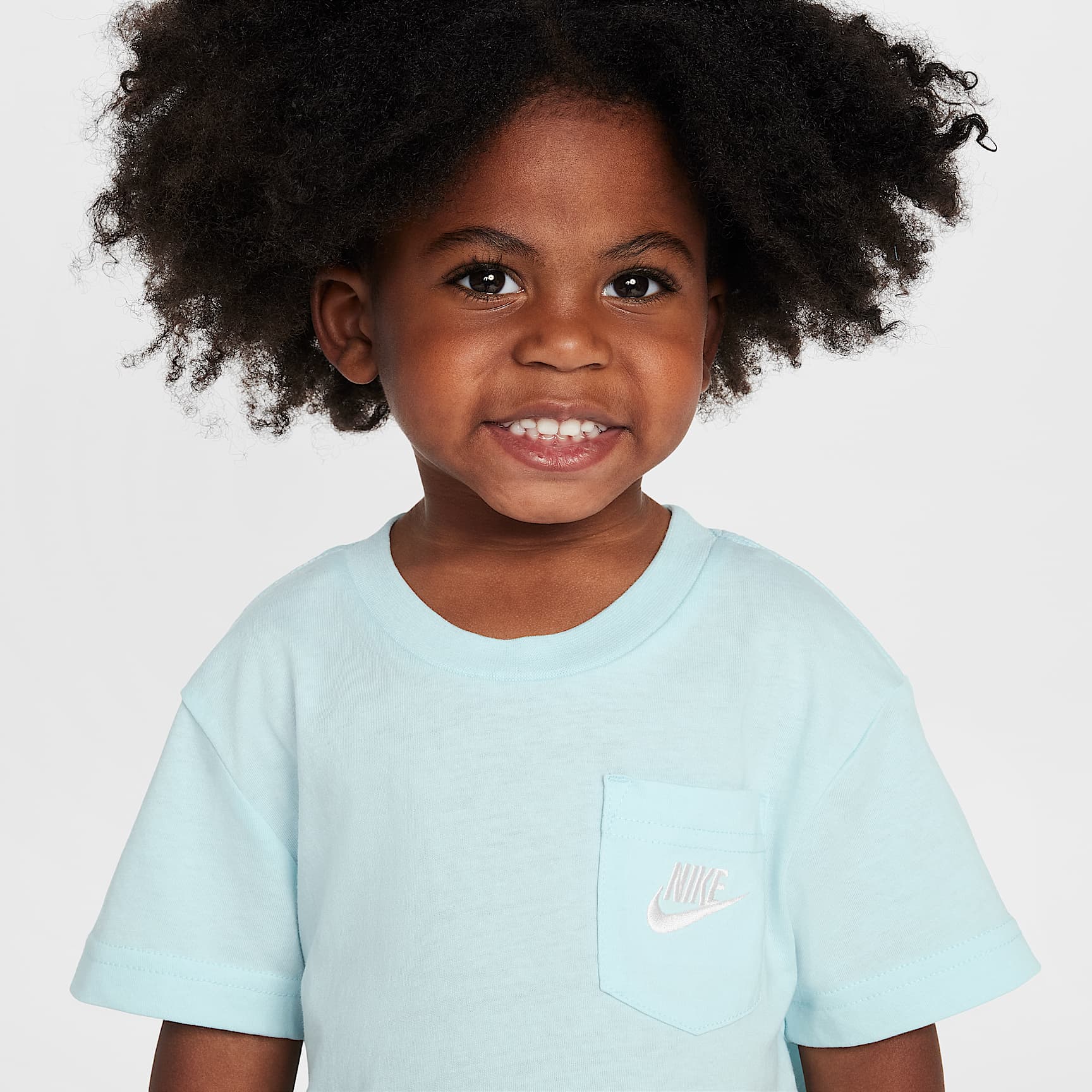Nike Sportswear Toddler Pocket T-Shirt and French Terry Shorts Set