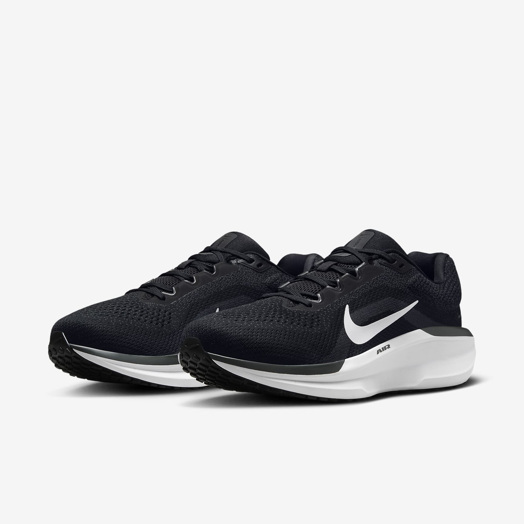 Nike Winflo 11 Men's Road Running Shoes (Extra Wide)