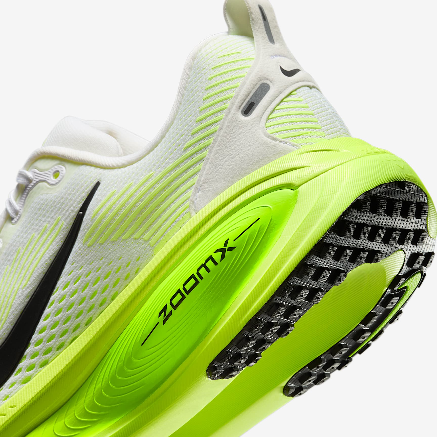 Nike Vomero 18 Women's Road Running Shoes