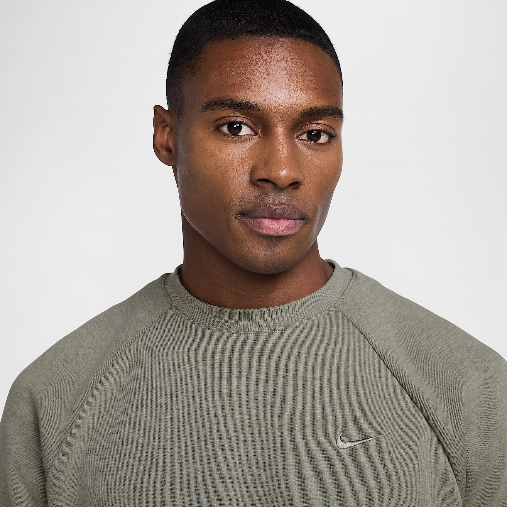 Nike Primary Fleece Men's Dri-FIT UV Performance Crew