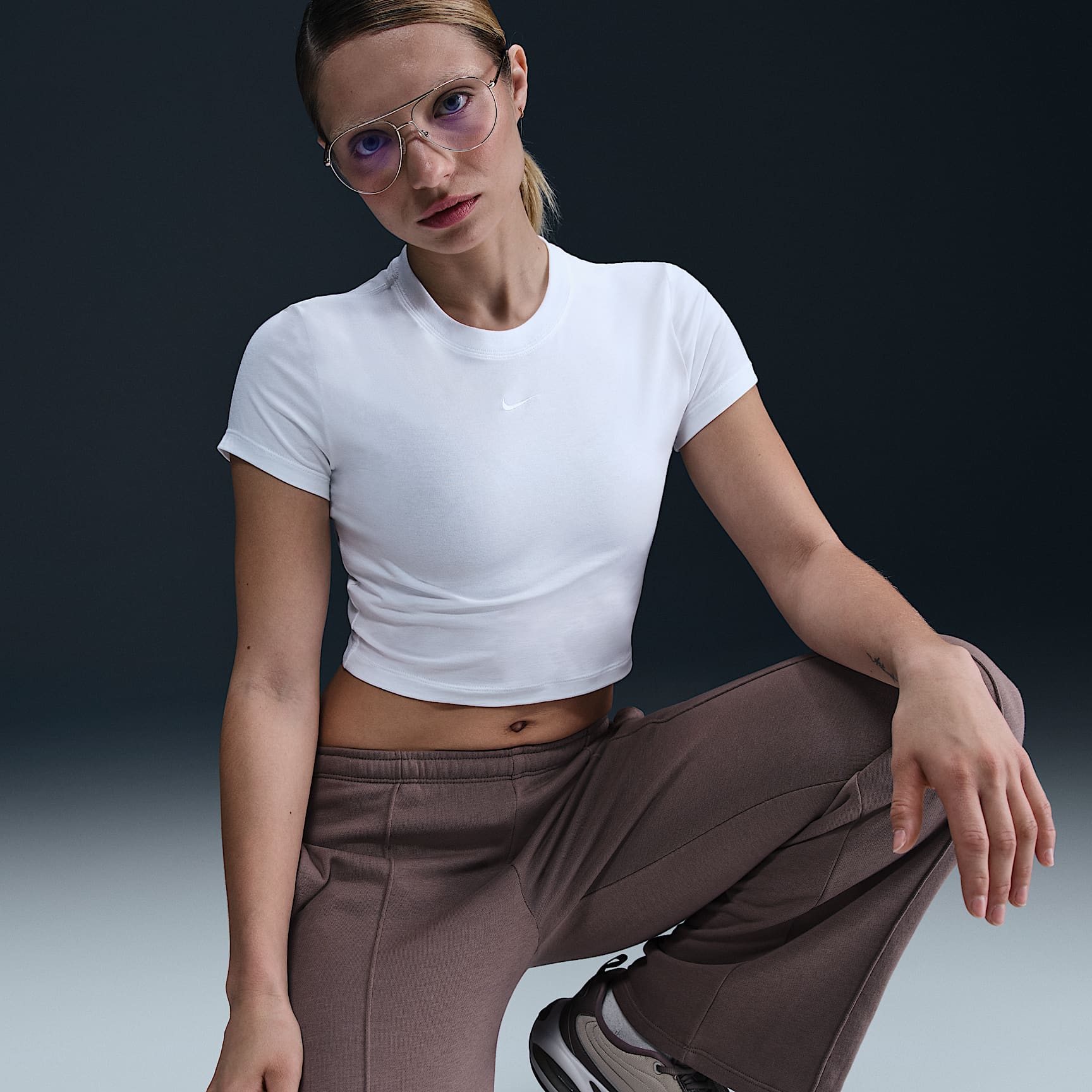 Nike Sportswear Chill Knit Women's Cropped T-Shirt