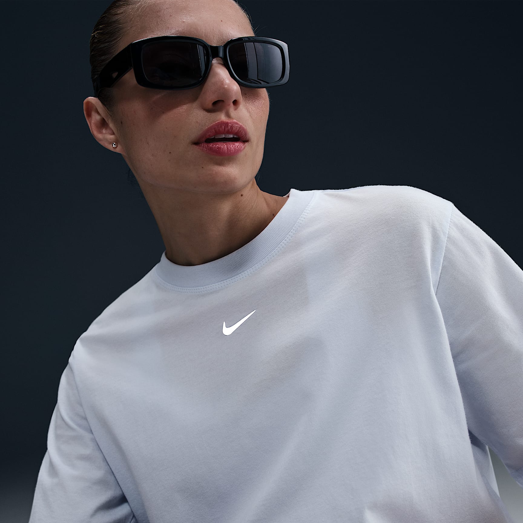 Nike Sportswear Essential Women's T-Shirt
