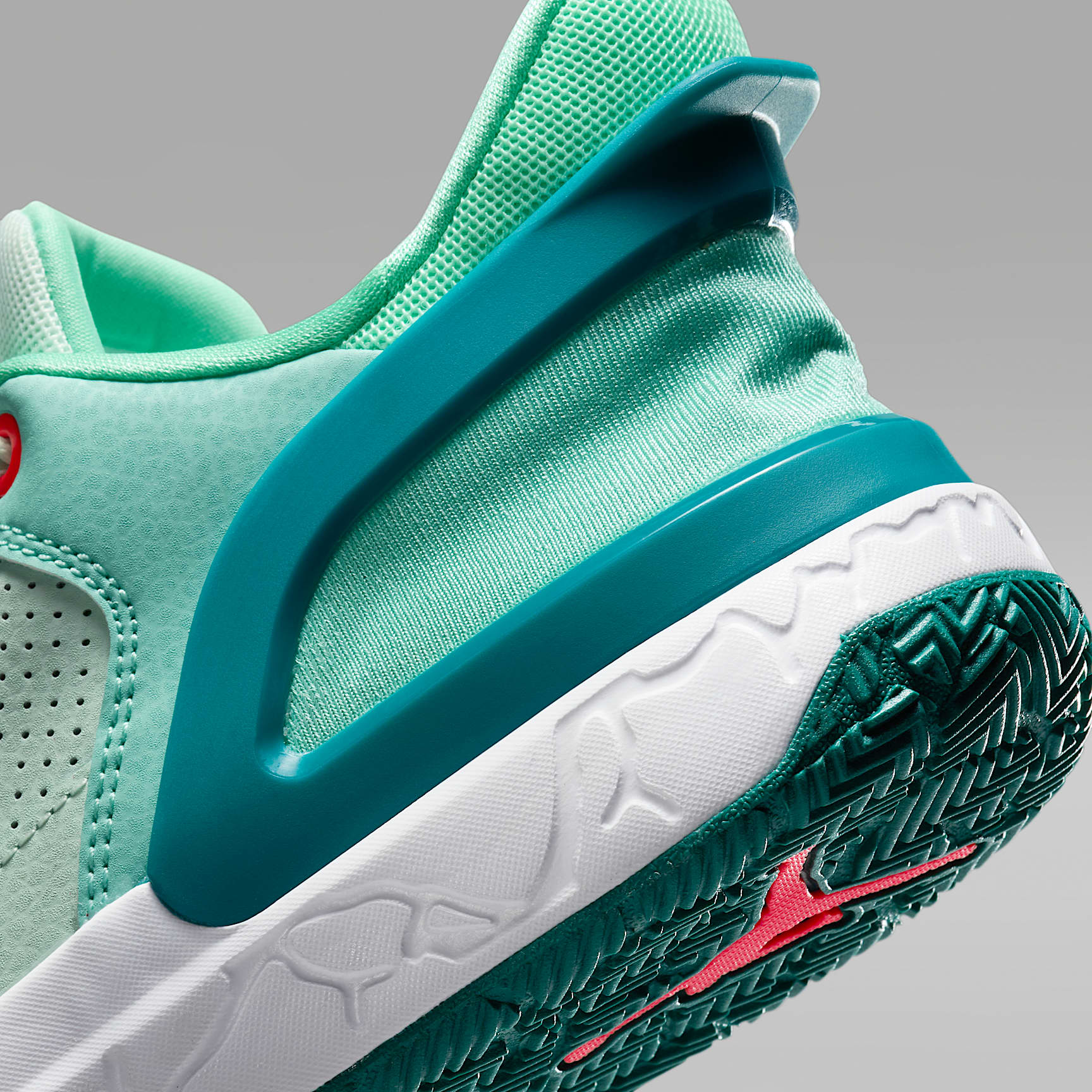 Jordan DAY1 EO Big Kids' Shoes