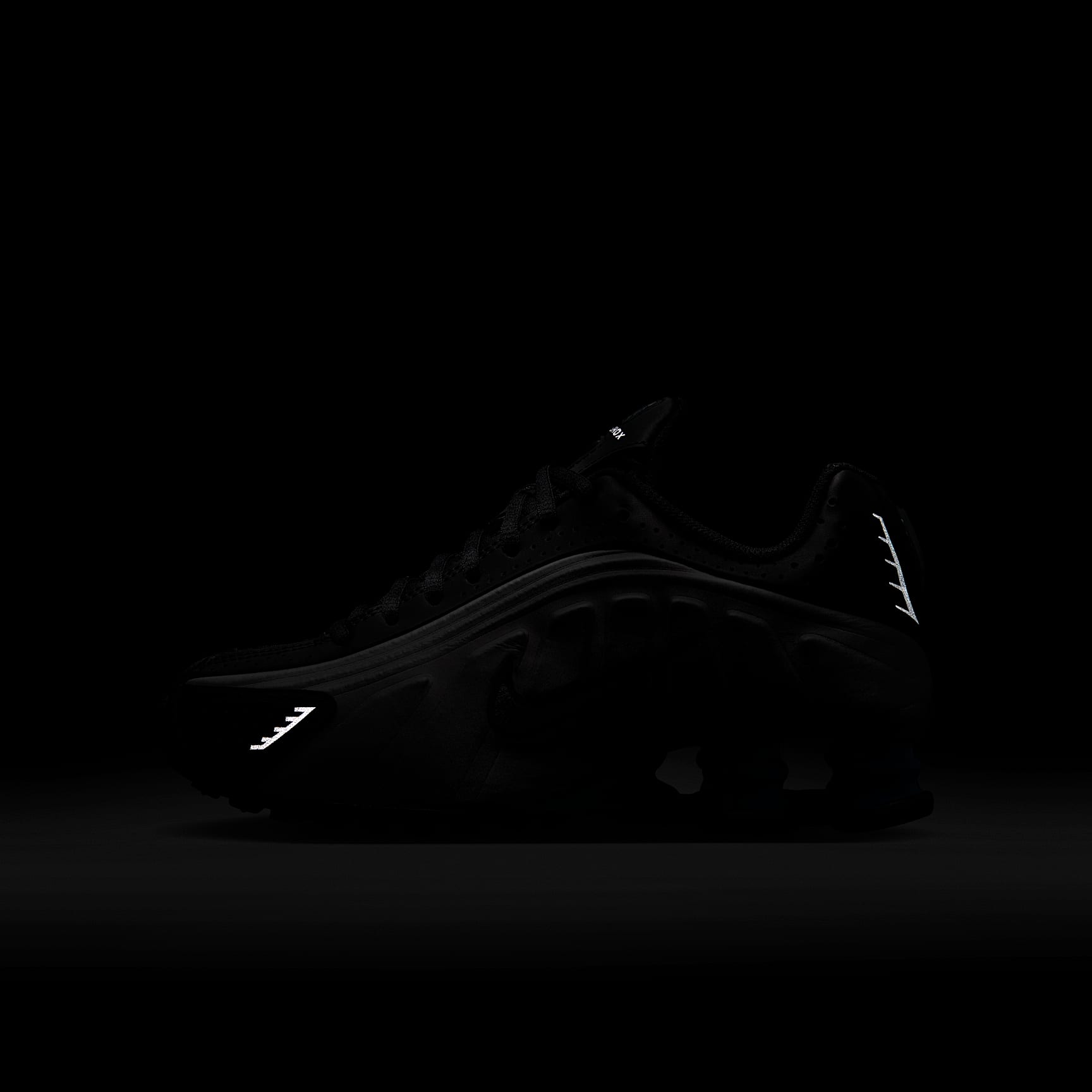 Nike Shox R4 Big Kids' Shoes