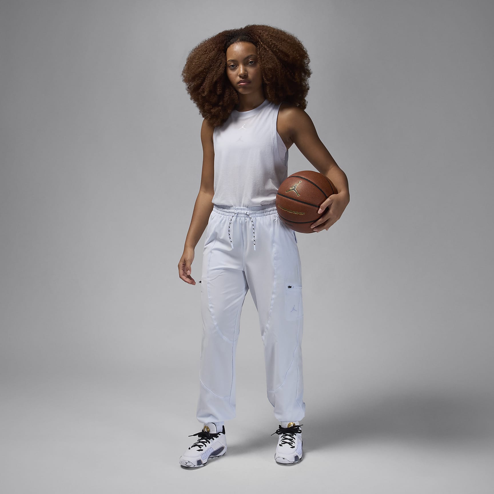 Jordan Sport Women's Tunnel Pants