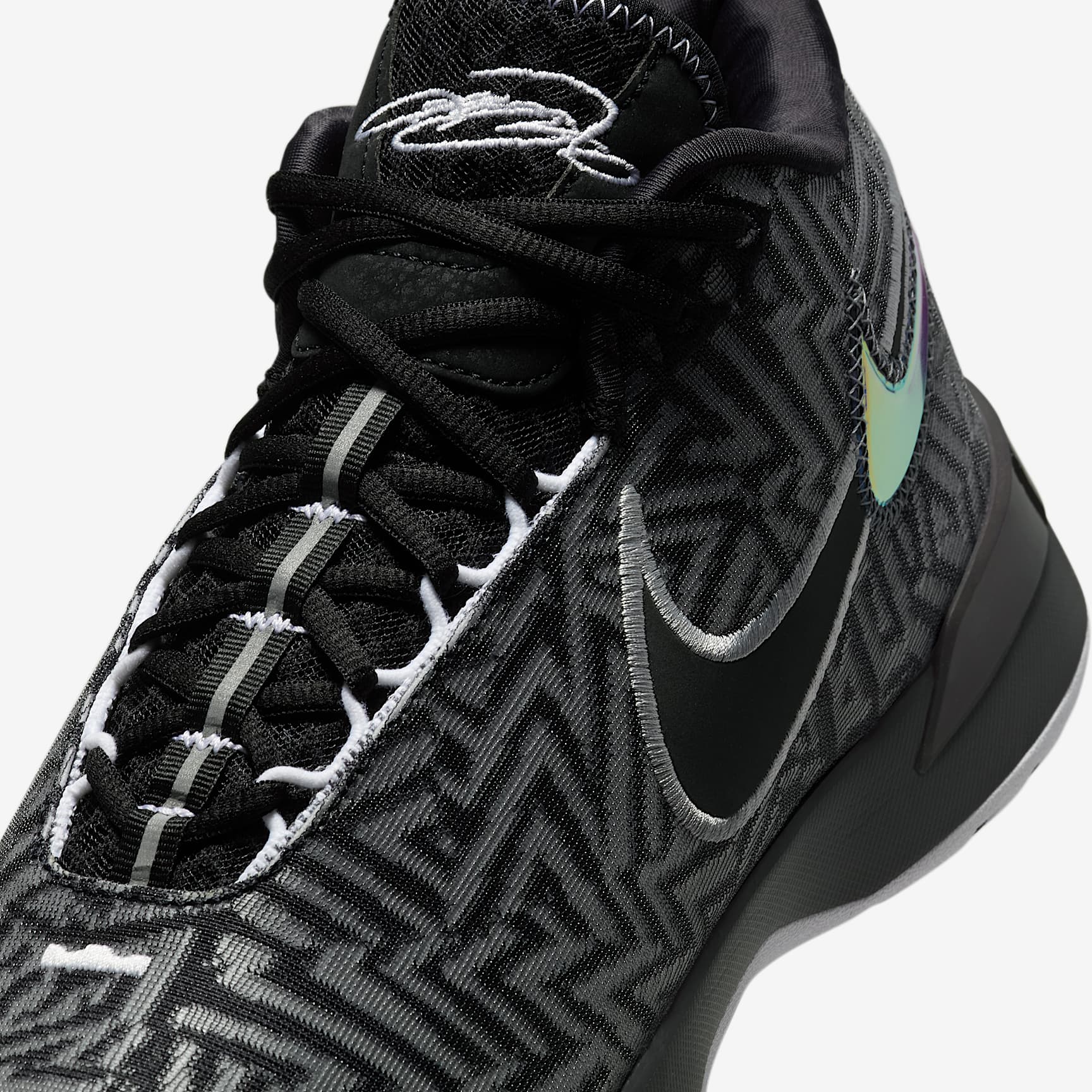 LeBron NXXT Genisus Basketball Shoes