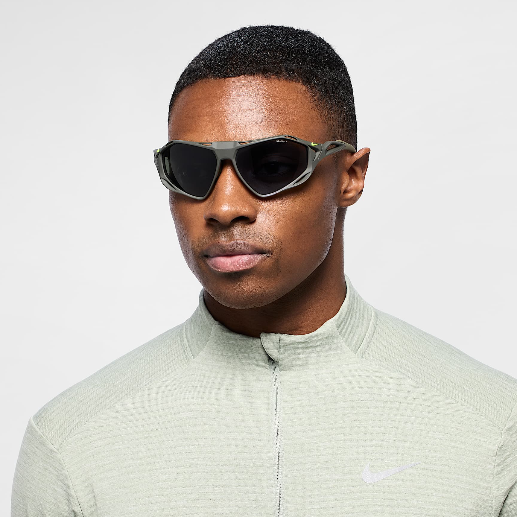 Nike Zeus Rise Sunglasses