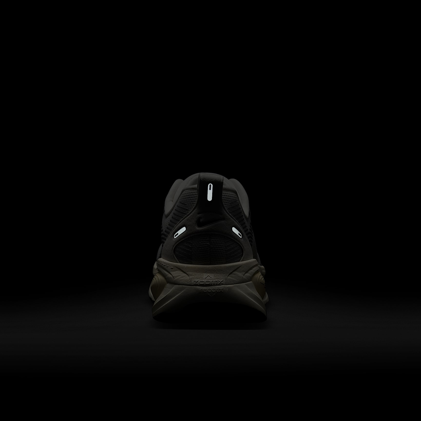Nike Vomero 18 Men's Road Running Shoes