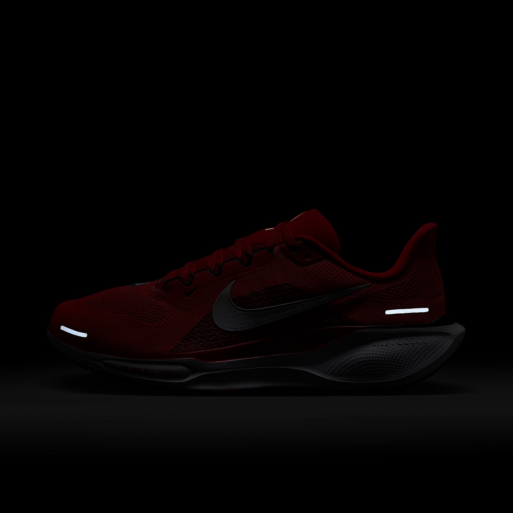 Georgia Pegasus 41 Men's Nike College Road Running Shoes