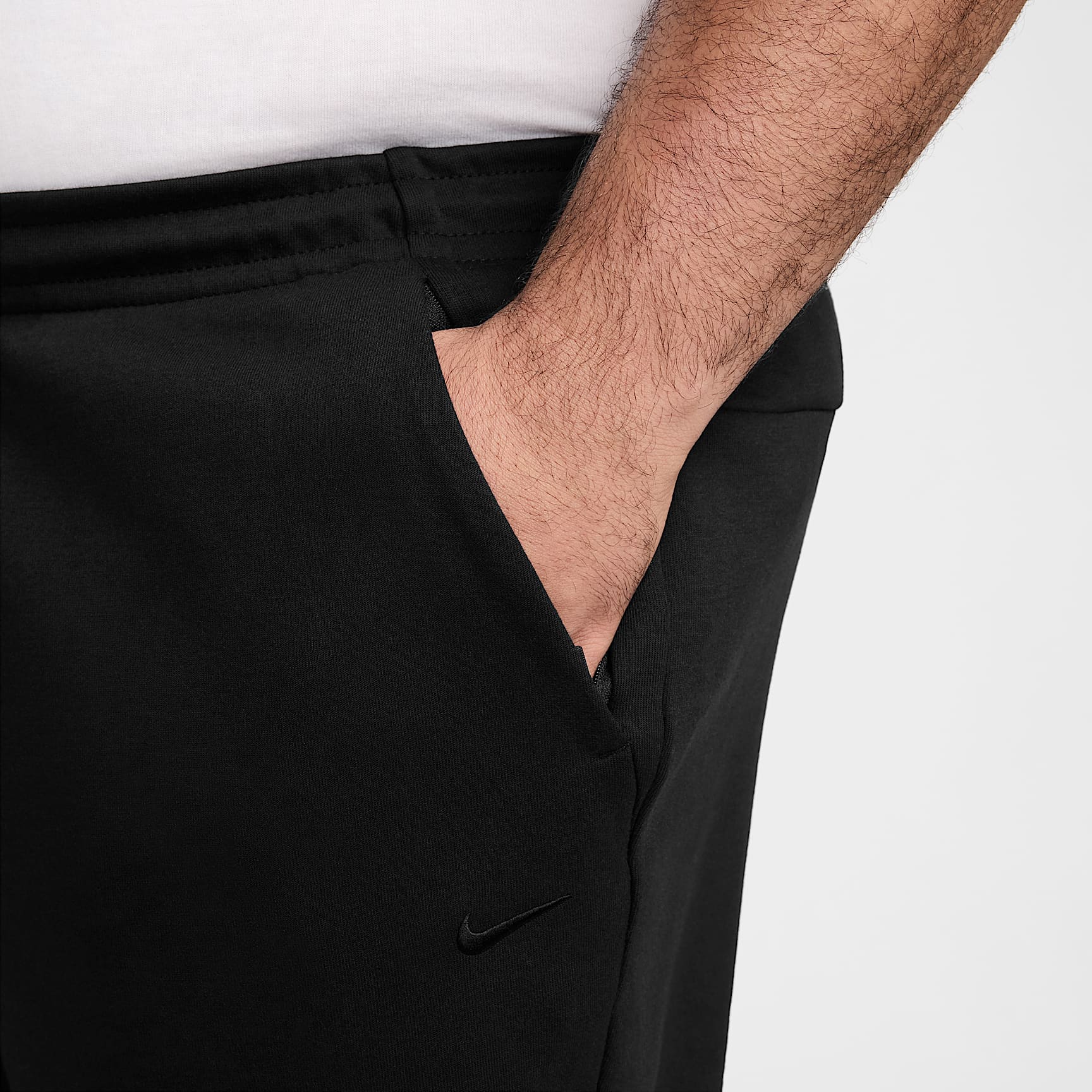 Nike Primary Fleece Men's Dri-FIT UV Performance Joggers