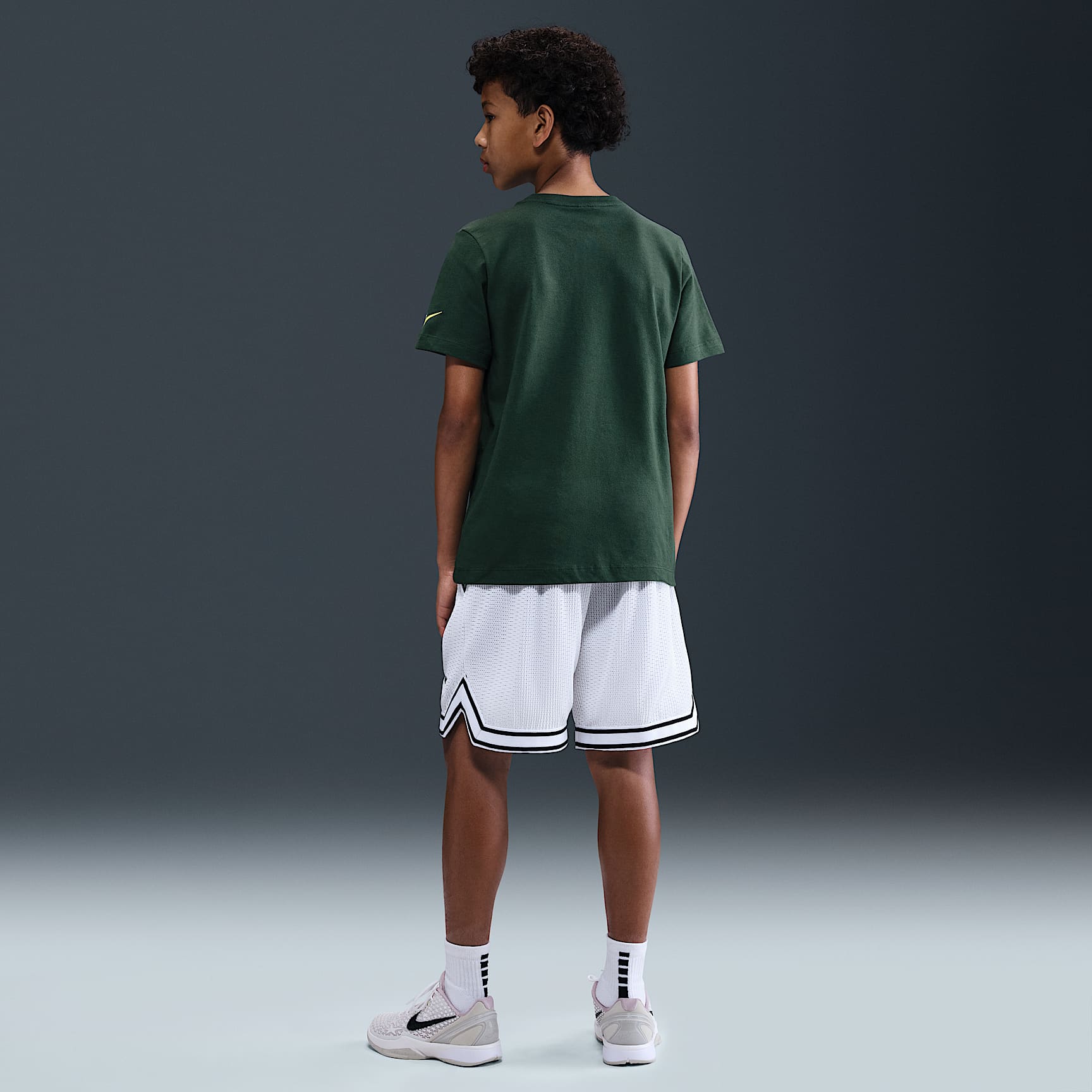 Kobe Big Kids' (Boys') Pleated Basketball Shorts