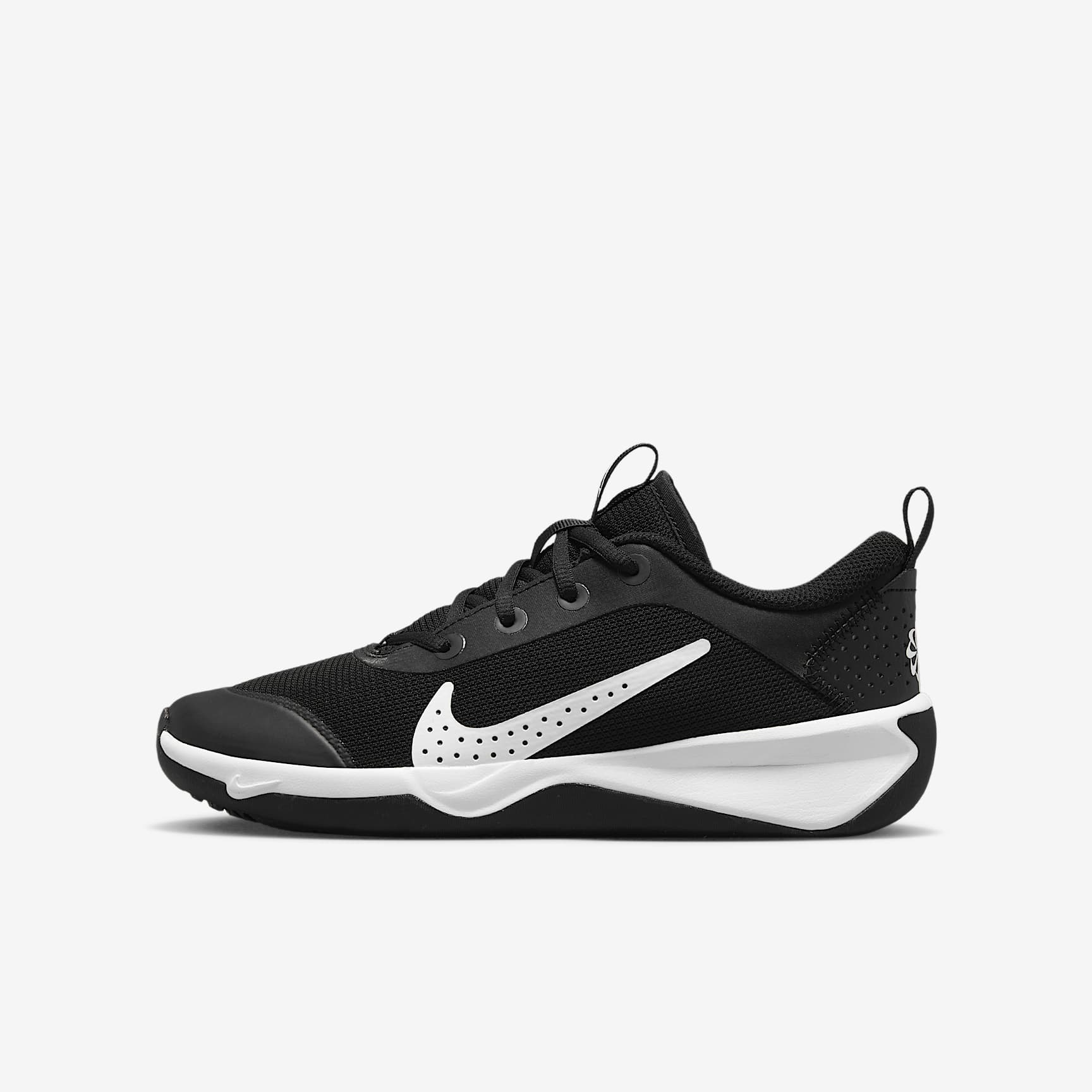 Nike Omni Multi-Court Big Kids' Indoor Court Shoes