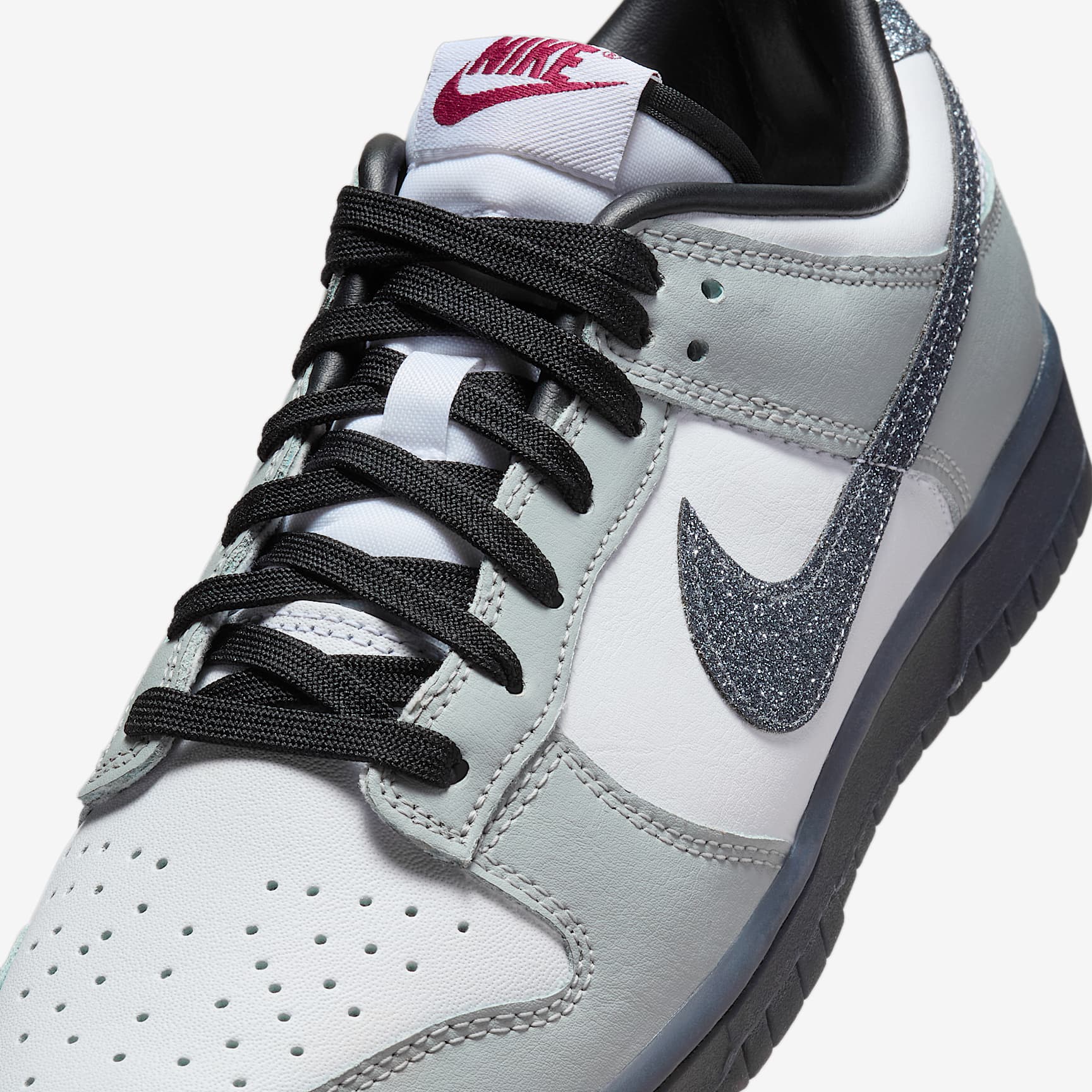 Nike Dunk Low LX Women's Shoes