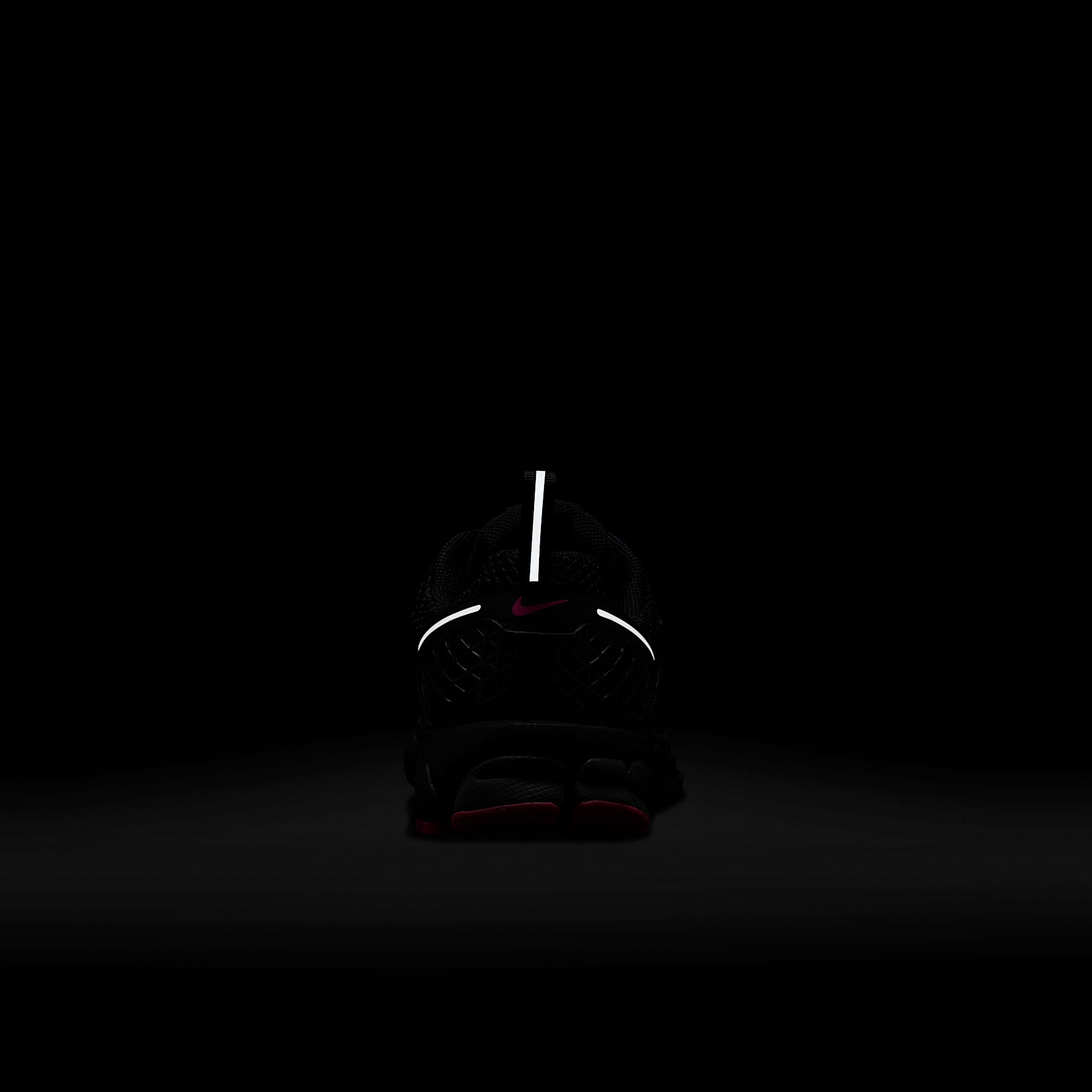 Nike Vomero 5 Big Kids' Shoes