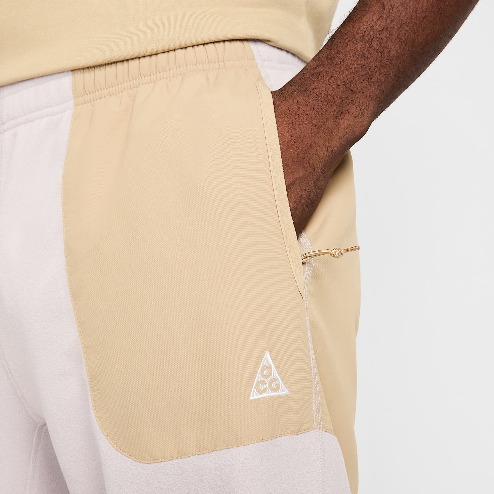 Nike ACG "Wolf Tree" Plus Fleece Pants