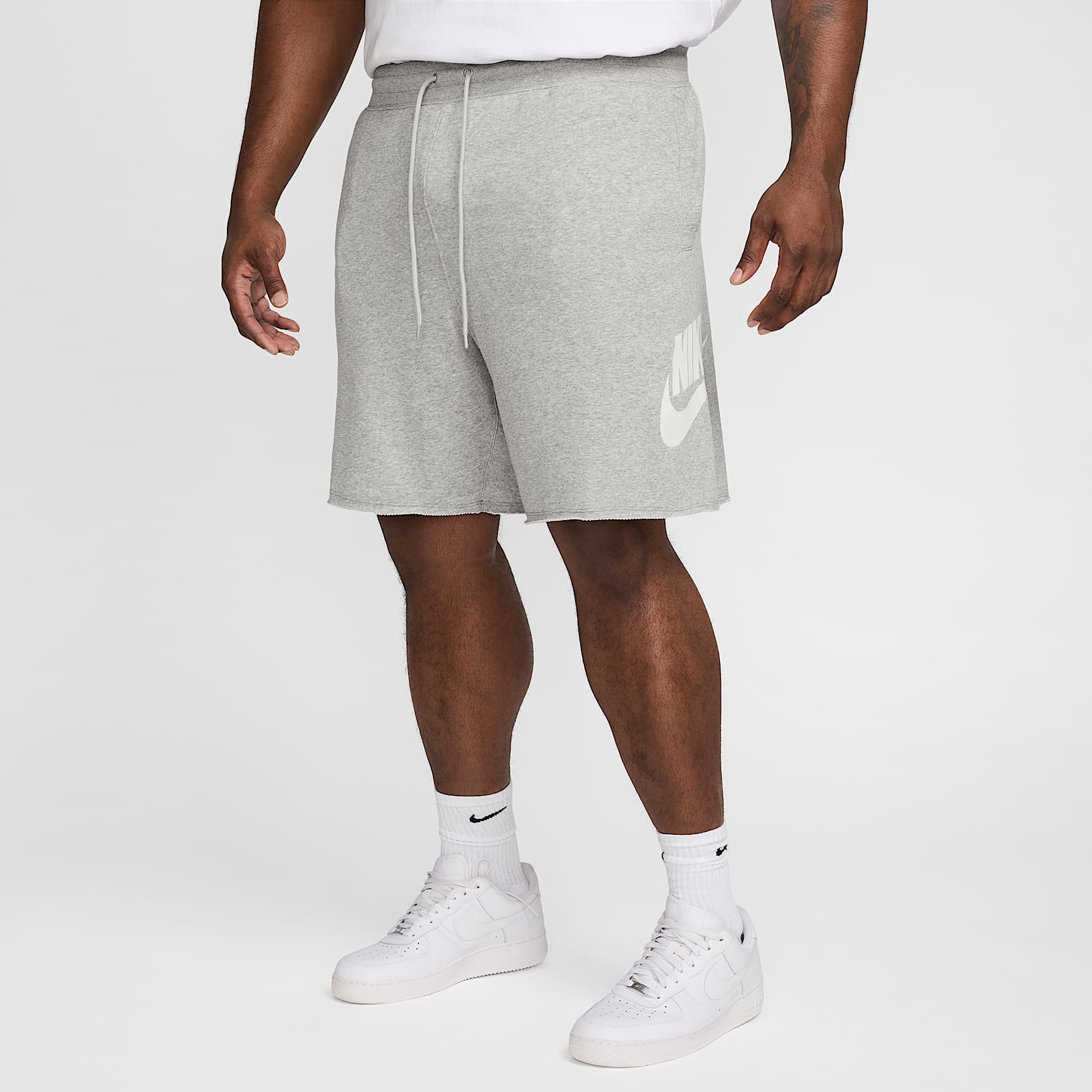 Nike Club Men's French Terry Alumni Shorts