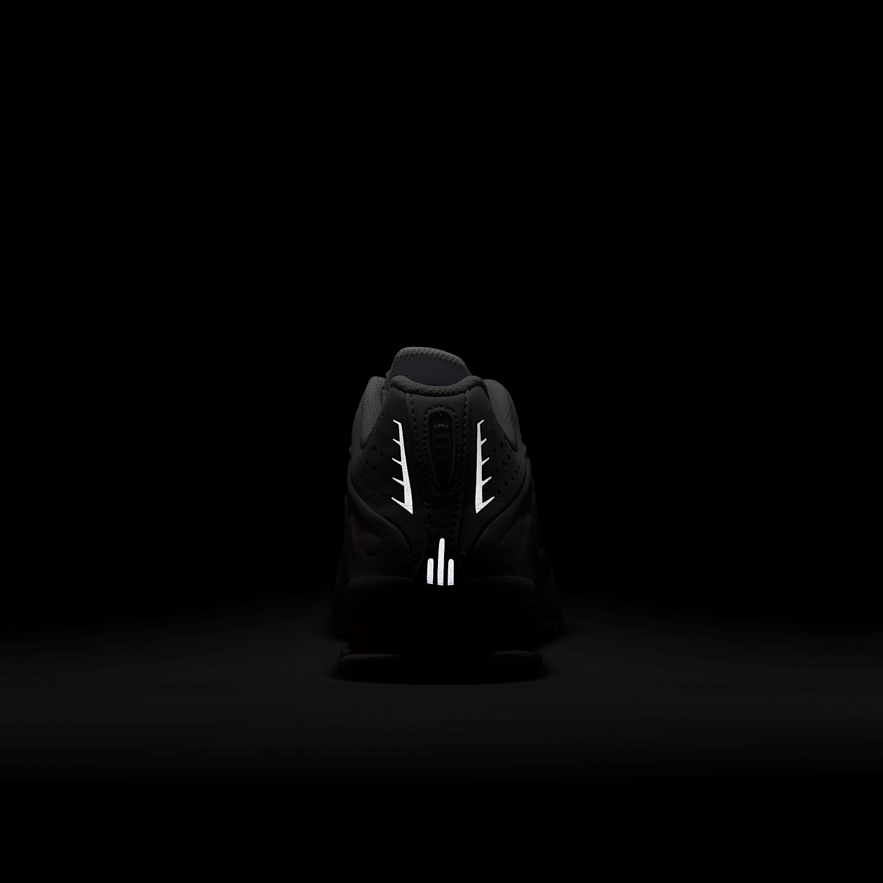 Nike Shox R4 Big Kids' Shoes