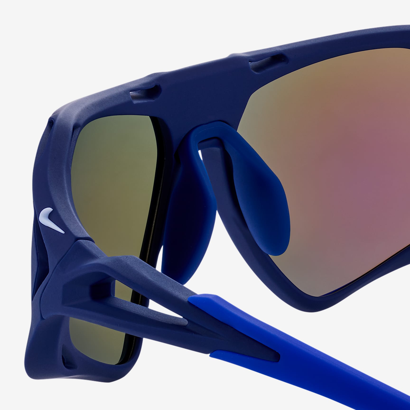 Nike Zeus Rise Sunglasses