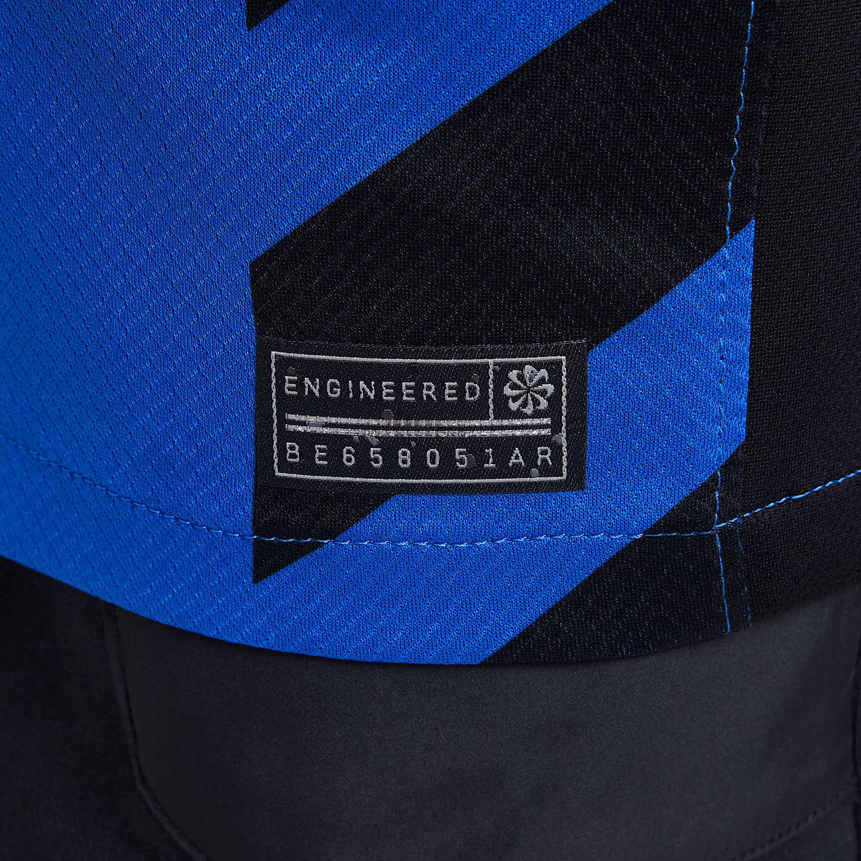 Inter Milan 2024/25 Stadium Home Big Kids' Nike Dri-FIT Soccer Replica Jersey